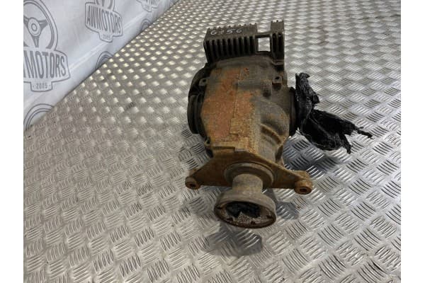 Diferencial trasero BMW Serie 3 E90 E91 usado 2