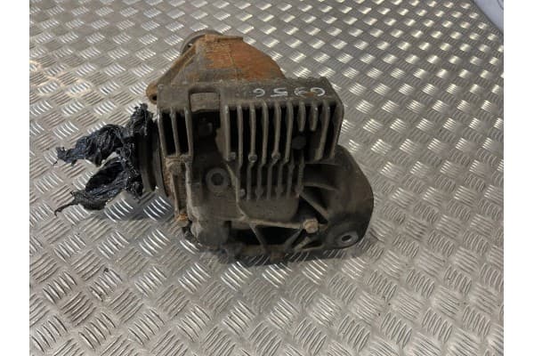 Diferencial trasero BMW Serie 3 E90 E91 usado 3