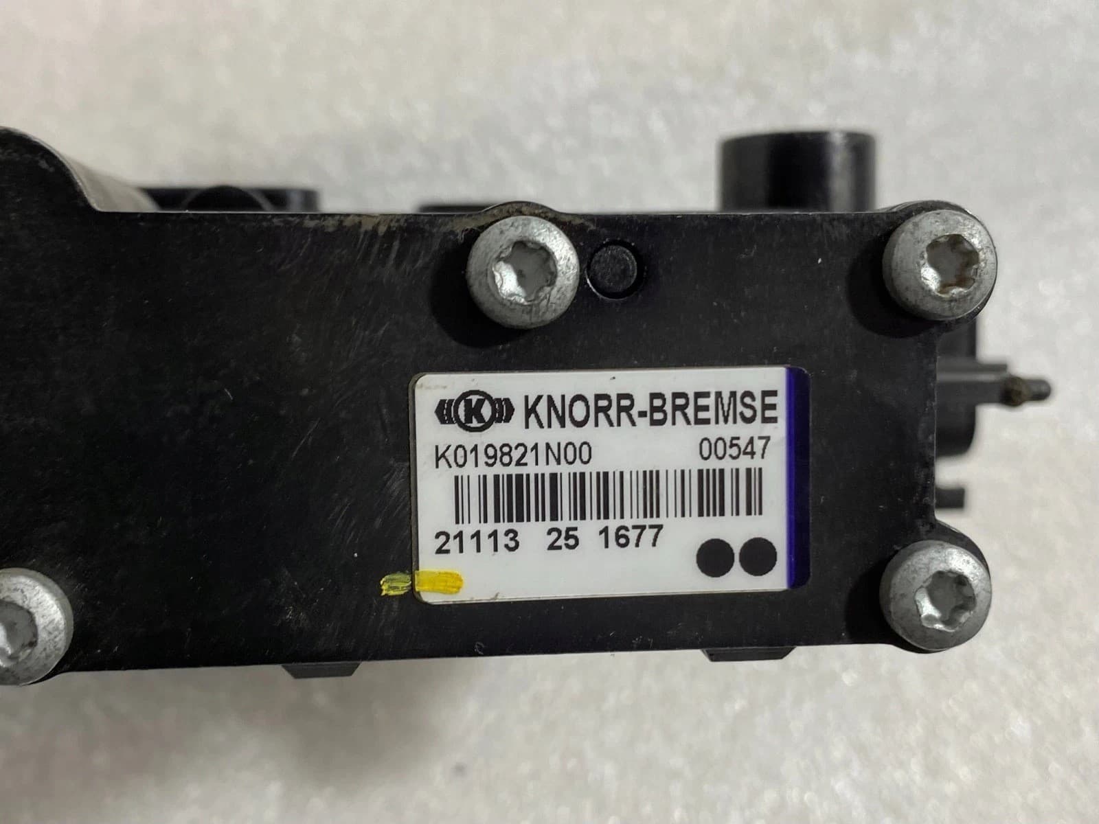 Válvula magnética Knorr-Bremse K160356N50 nuevo 2