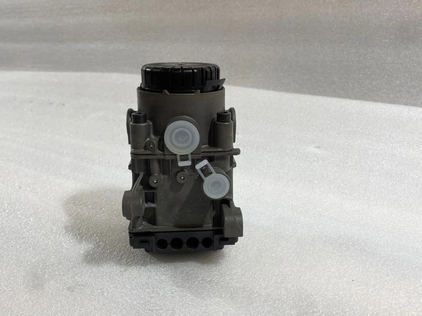 Unidad de control modulador Ebs Knorr 0486203023 nuevo 2