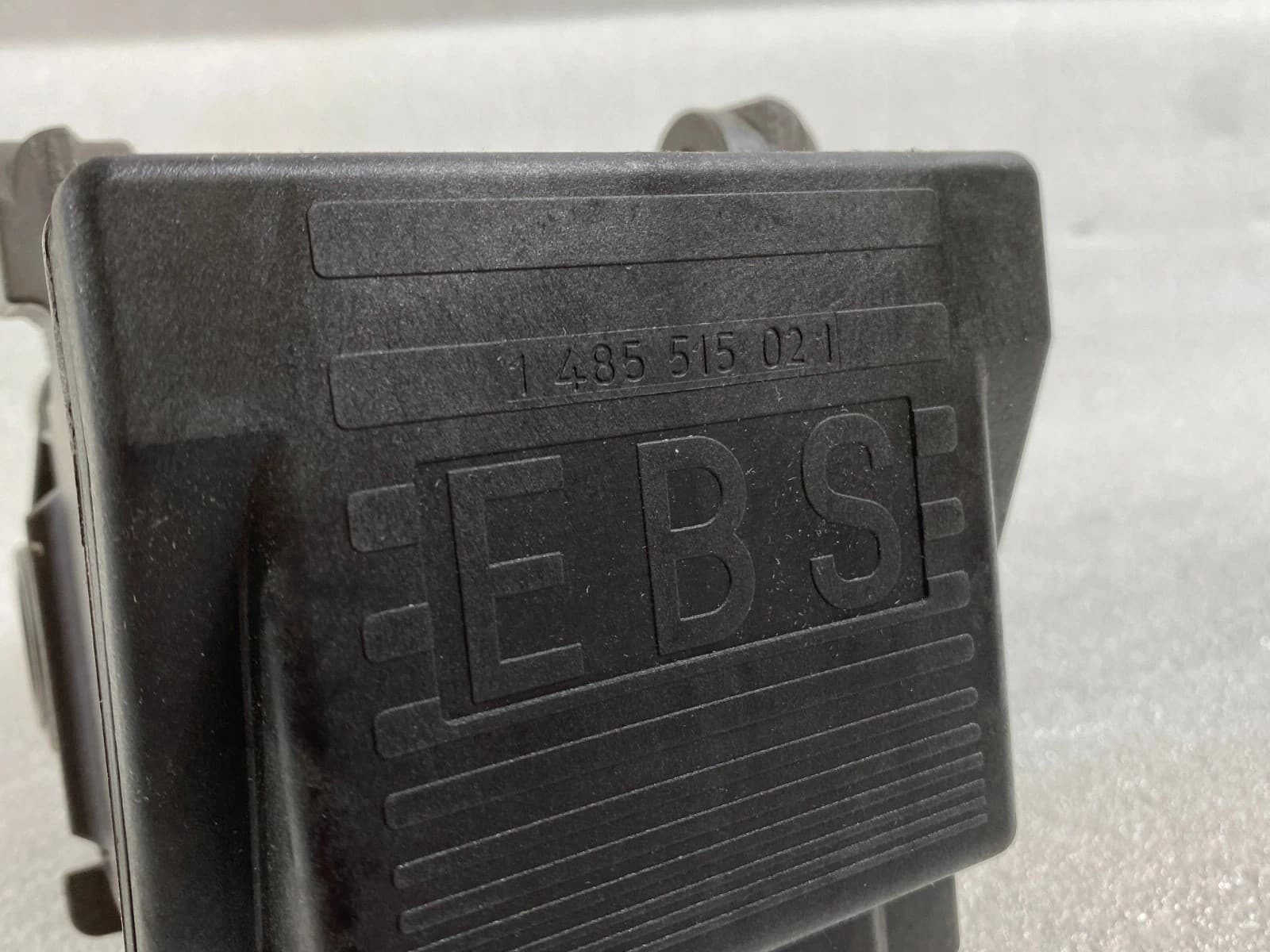 Unidad de control modulador Ebs Knorr 0486203023 nuevo 3