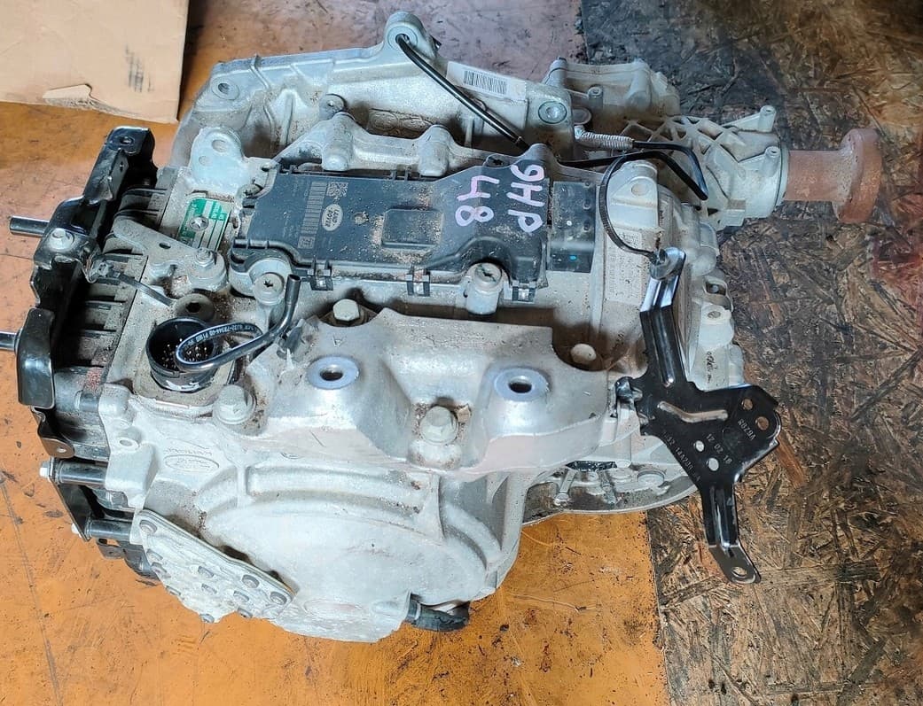 Caja de Cambios Completa Jaguar E-Pace 2.0 D 9HP48 usado 2