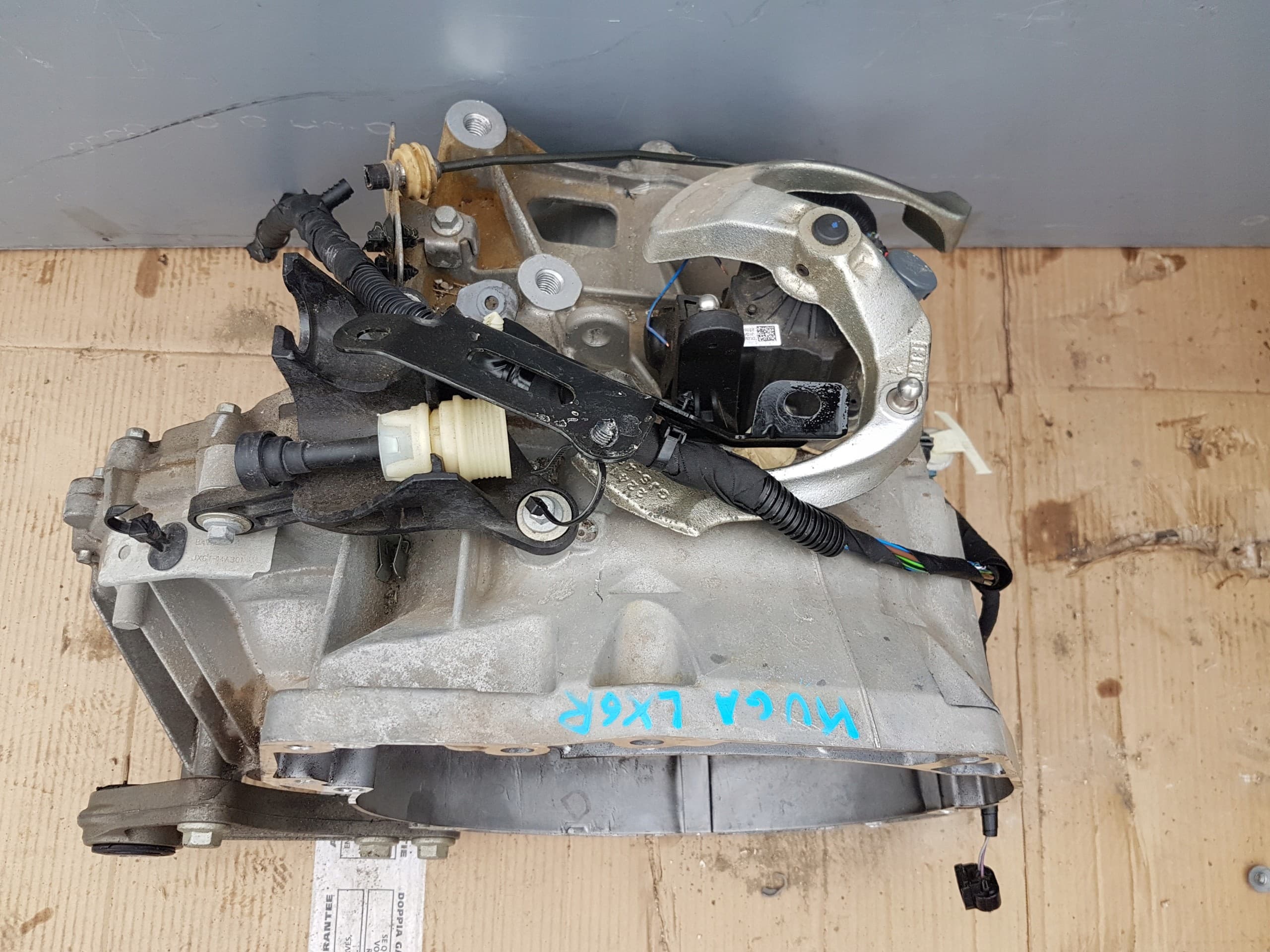 Caja de Cambios Completa Ford Kuga LX6R usado 2