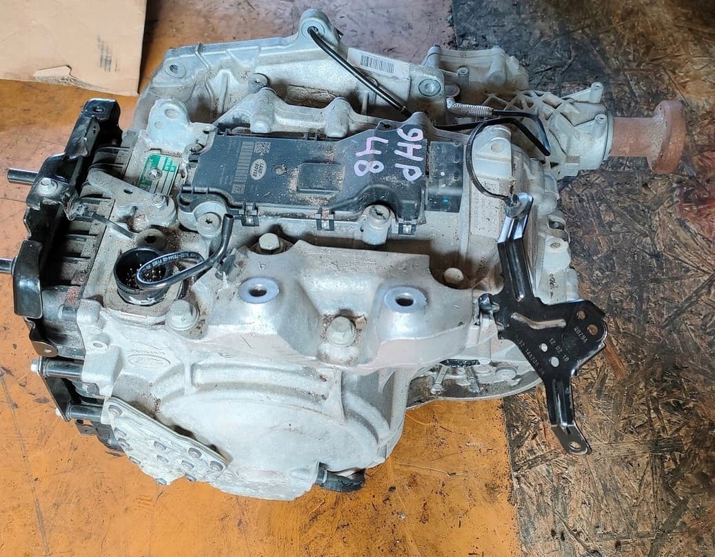 Caja de Cambios Completa Jaguar E-Pace 2.0 D 9HP48 usado 2