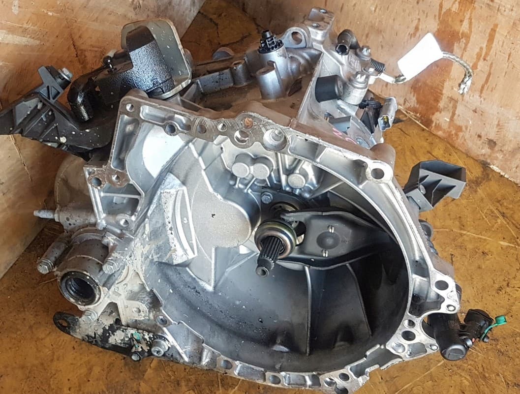 Caja de Cambios Completa Citroën Peugeot 1.5 20R105 usado