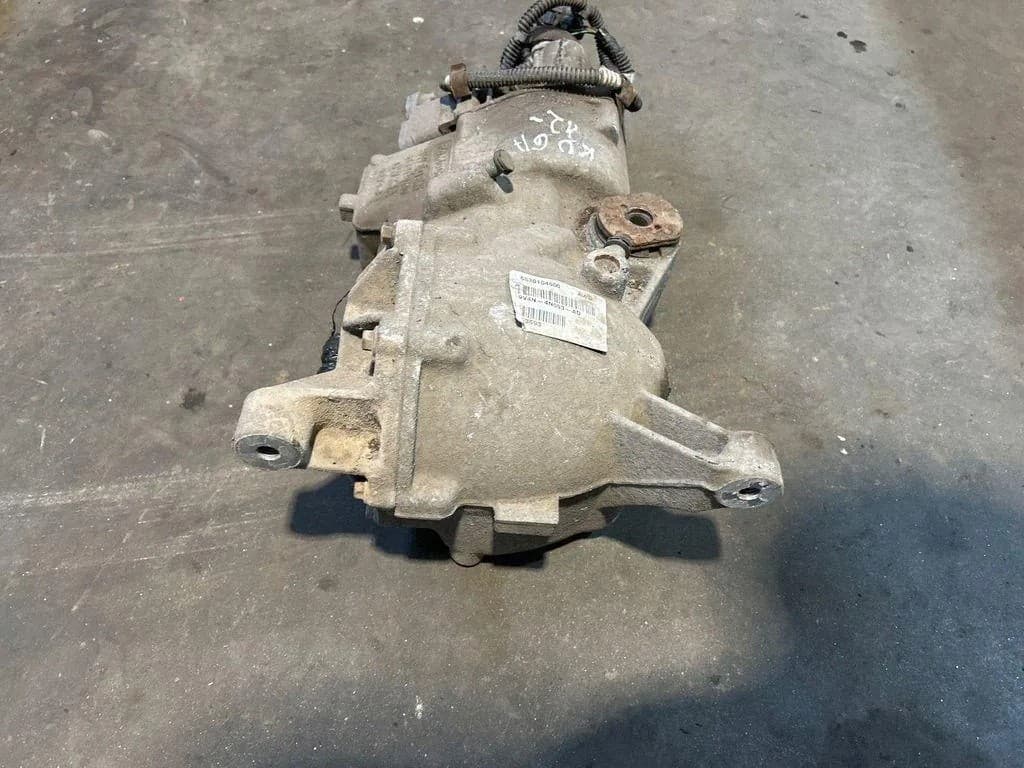 Reductor trasero Ford Kuga I 53693 2.0L diésel 120kW 2012 usado 2