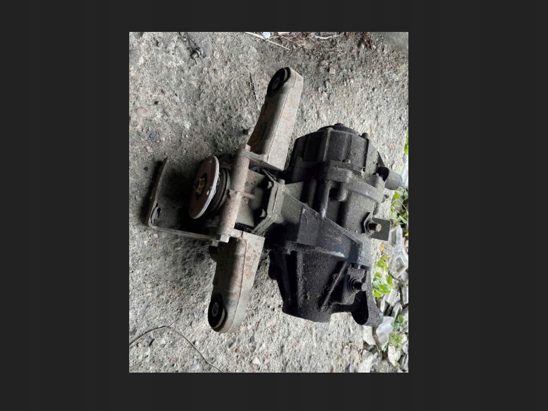 Diferencial trasero Legnum VR4 97-03 usado 4