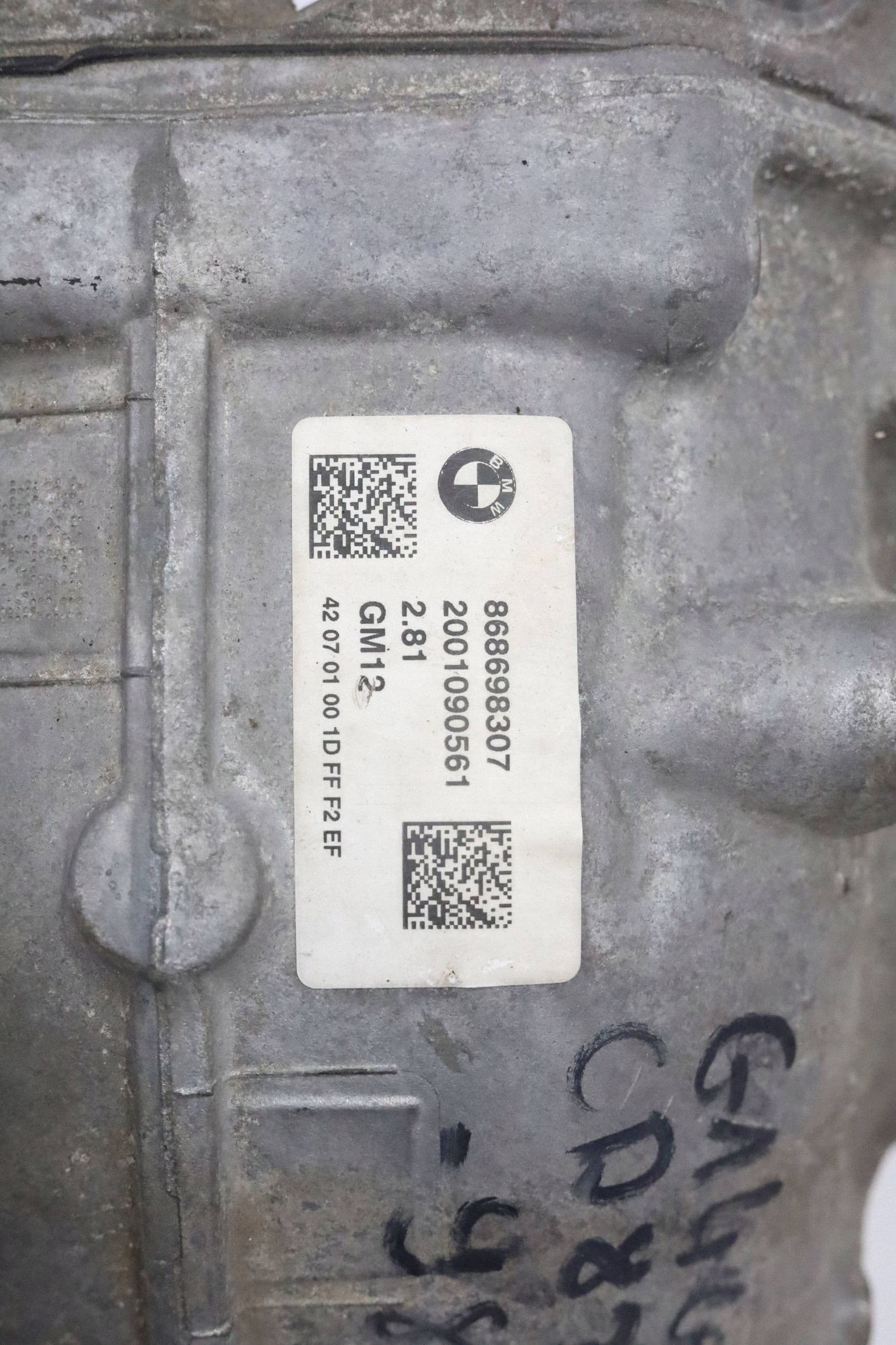 Diferencial trasero 8686983 BMW G14 G15 G16 G30 usado 4