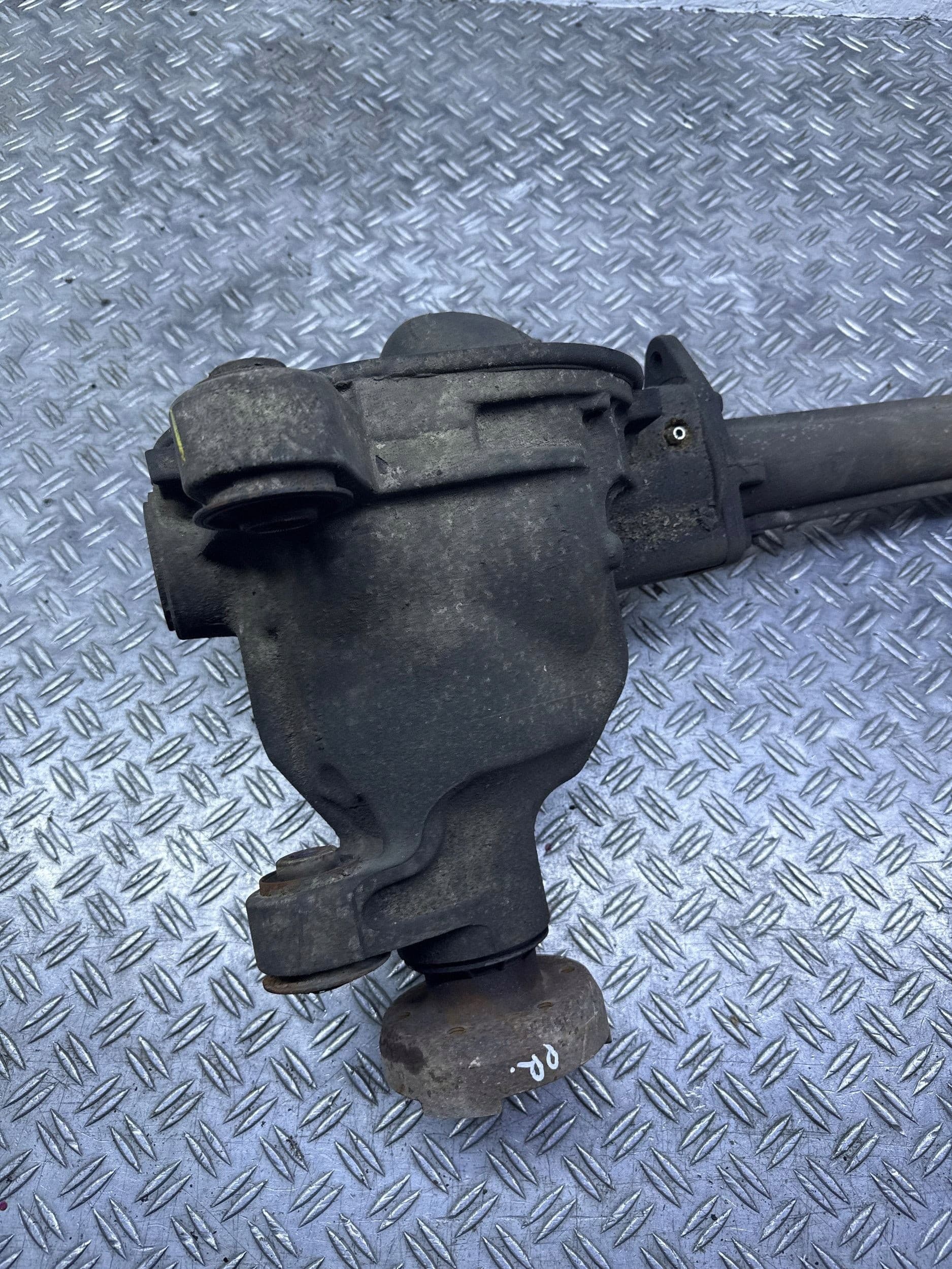 Diferencial delantero para Lincoln Navigator CL3W3K147EB4L10 usado 7