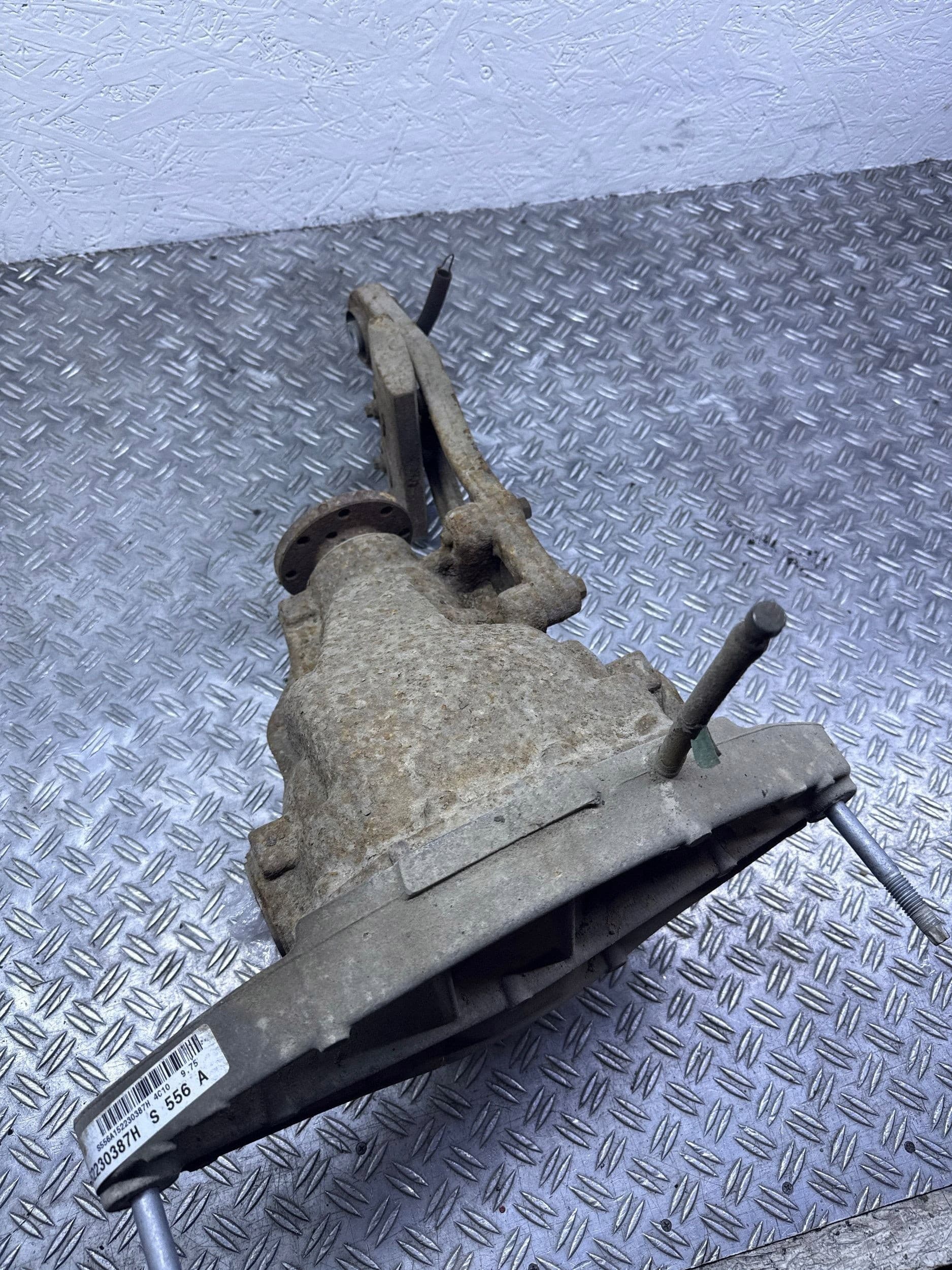 Diferencial trasero Lincoln Navigator S56A152230387H usado