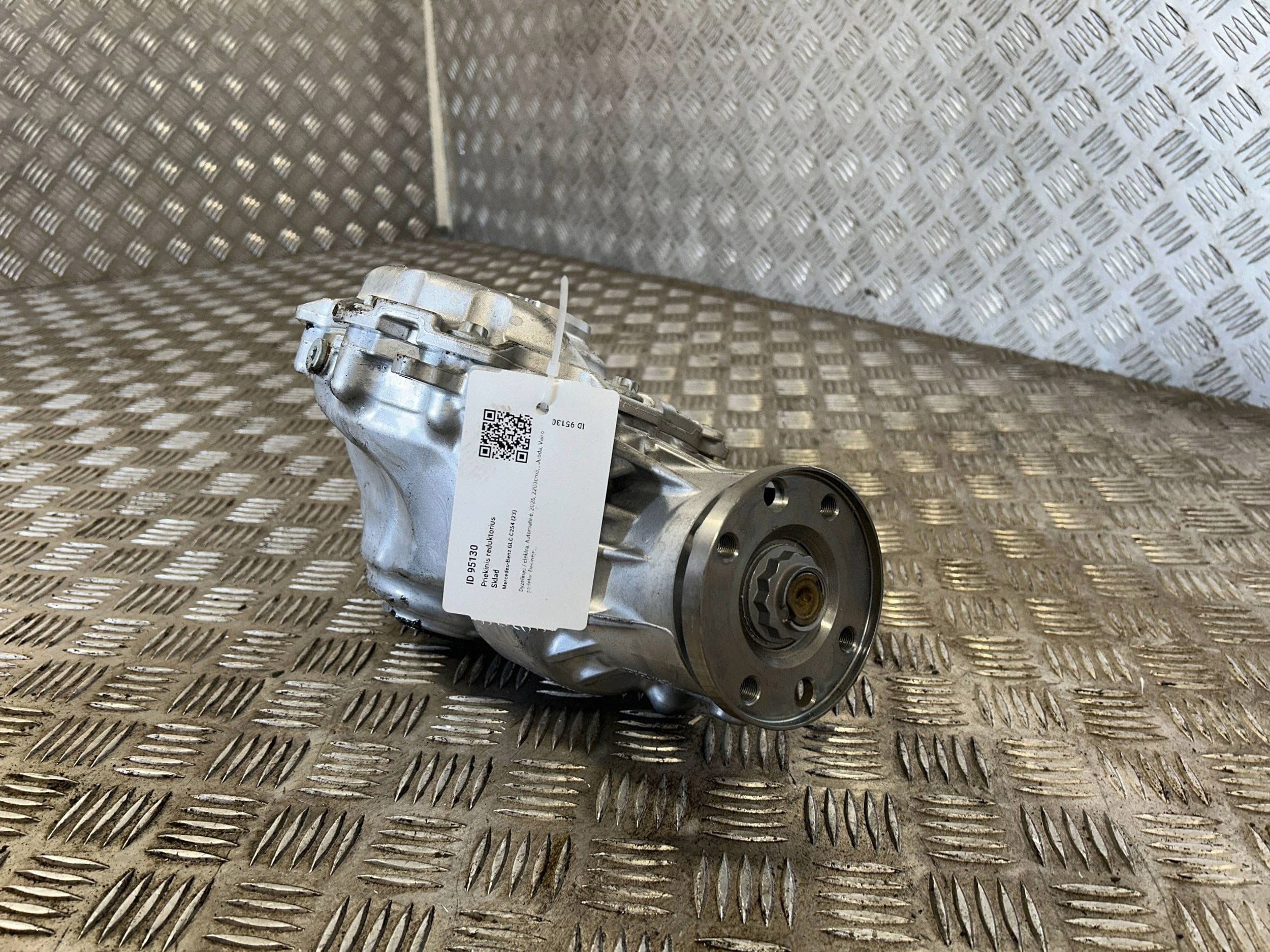 Diferencial delantero Mercedes-Benz Glc C254 A2233310400 usado 10