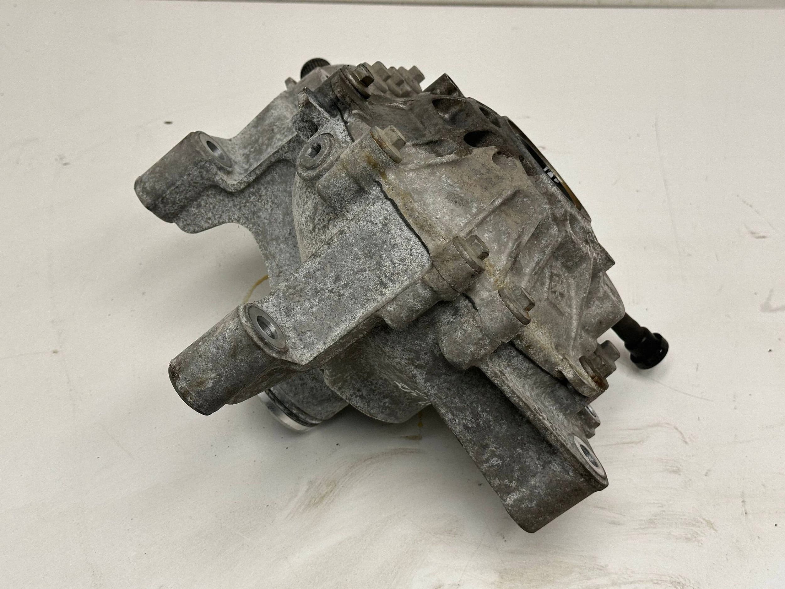 Diferencial delantero Jeep Grand Cherokee WL 68340267AC usado 3