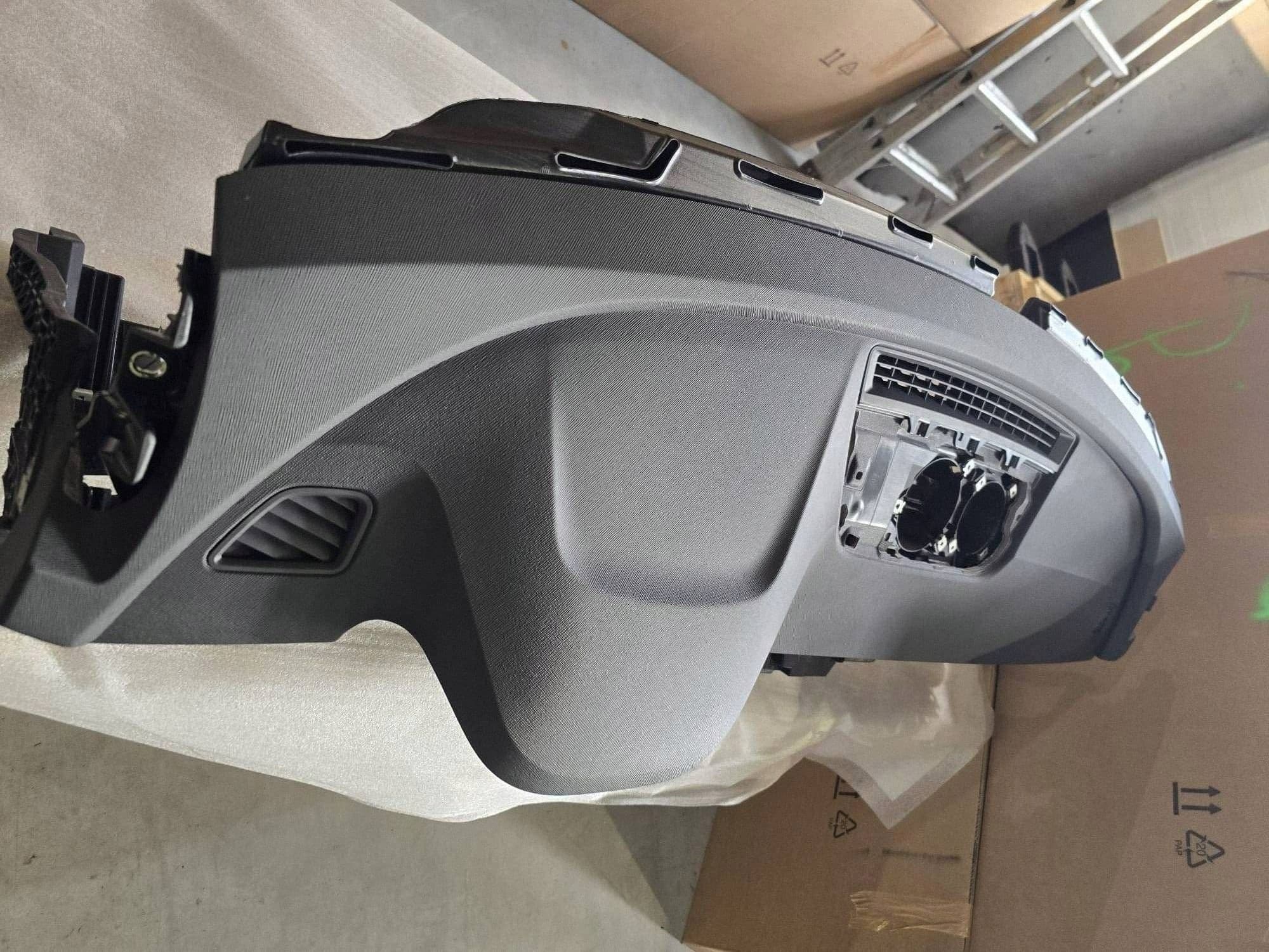Tablero de instrumentos Skoda Superb IV (B9) - Nuevo 2