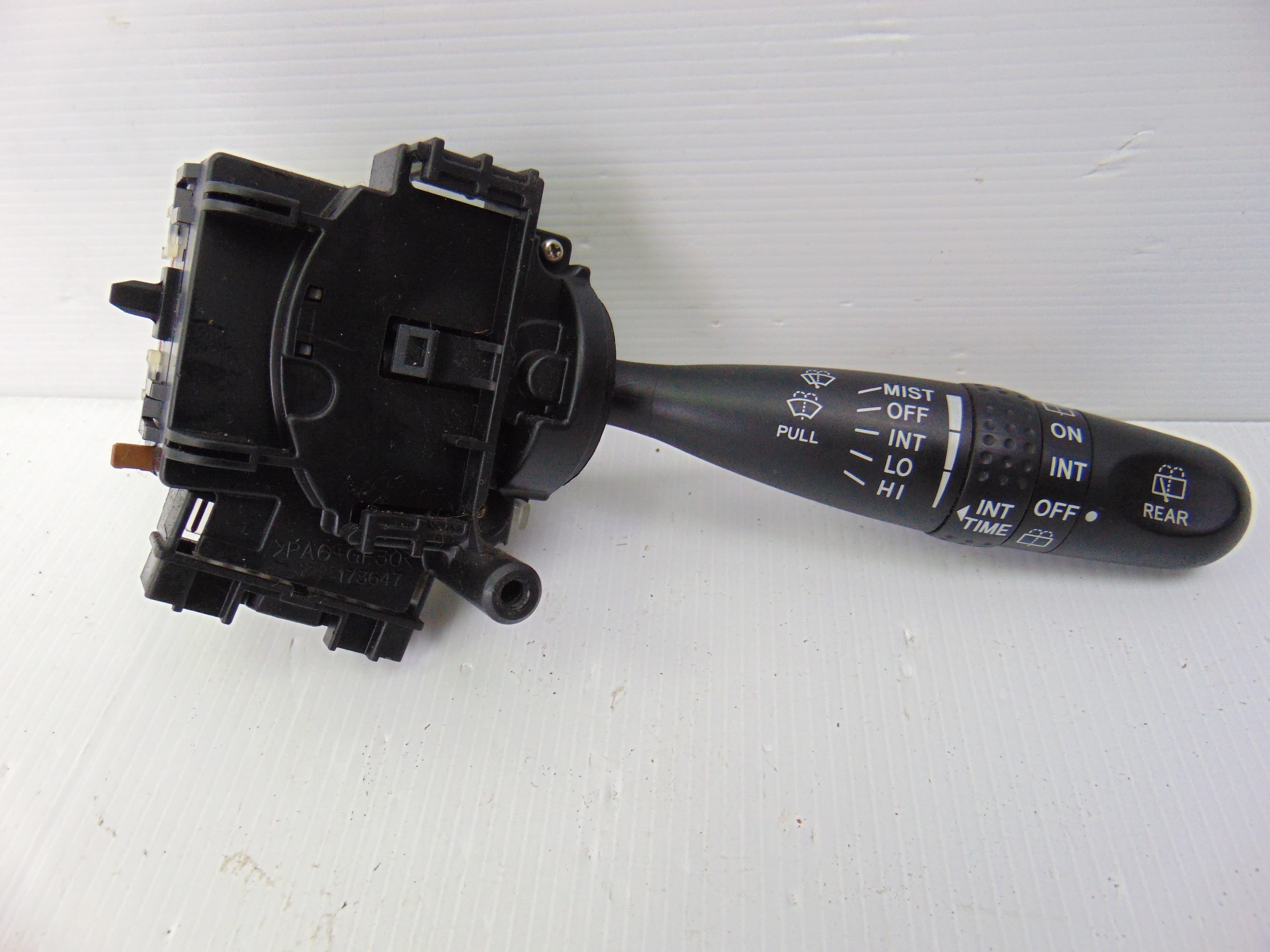 Mando limpia, Toyota RAV4 (A2) 2.0 D-4D Sol 4X4 (2003- ) 2004 usado
