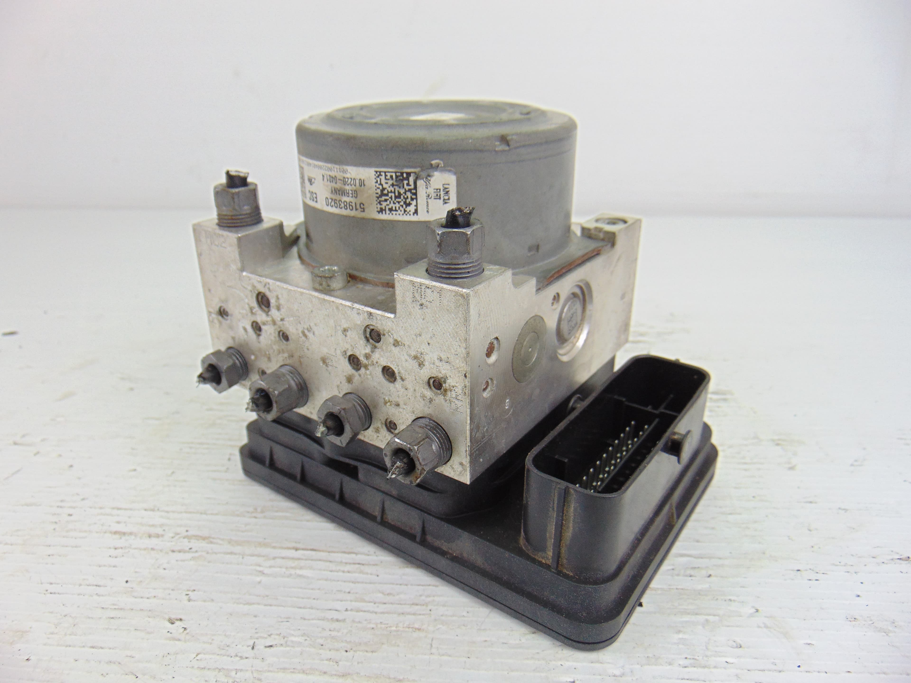 ABS, Alfa Romeo Giulietta (191) Basis (2016-- ) 2016, 51983920 usado