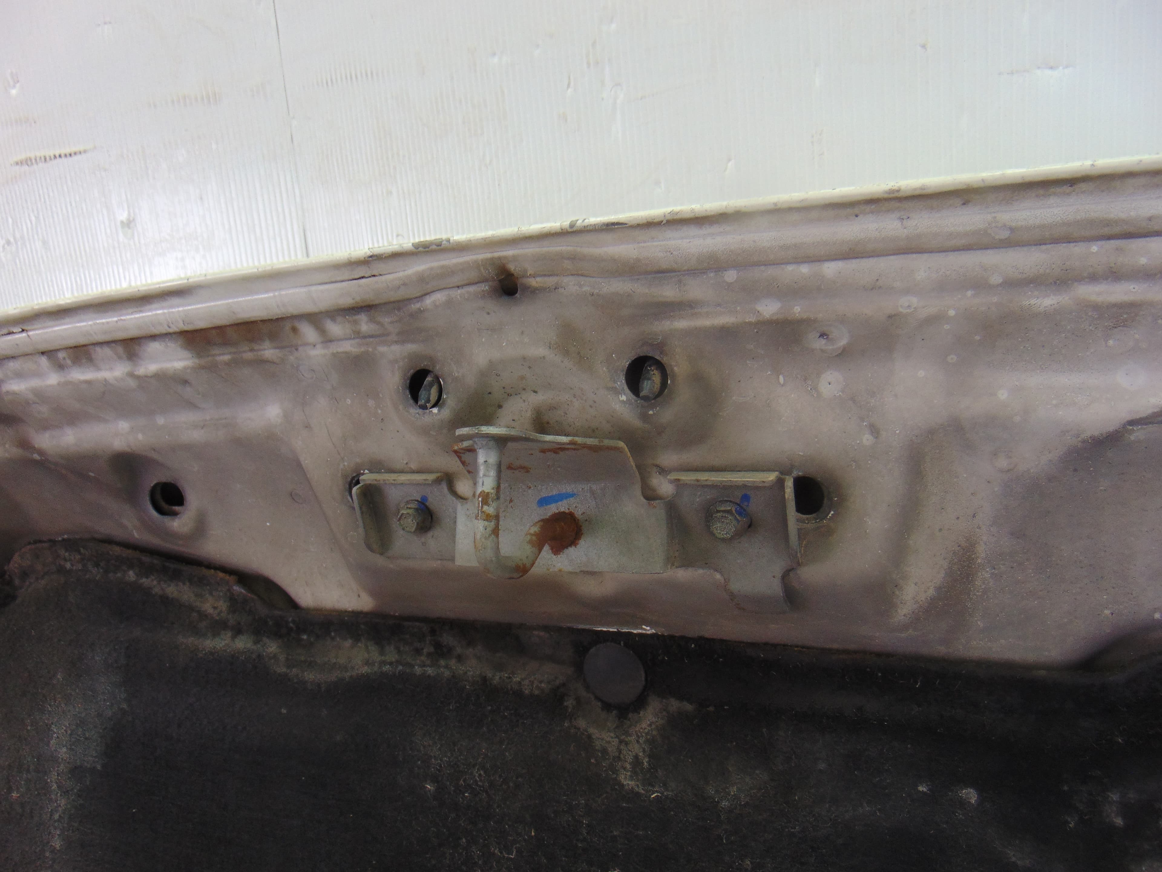 Capo, Ford Tourneo Connect (TC7) Kombi B. corta (2006- ) 2004, BLANC0 usado 4