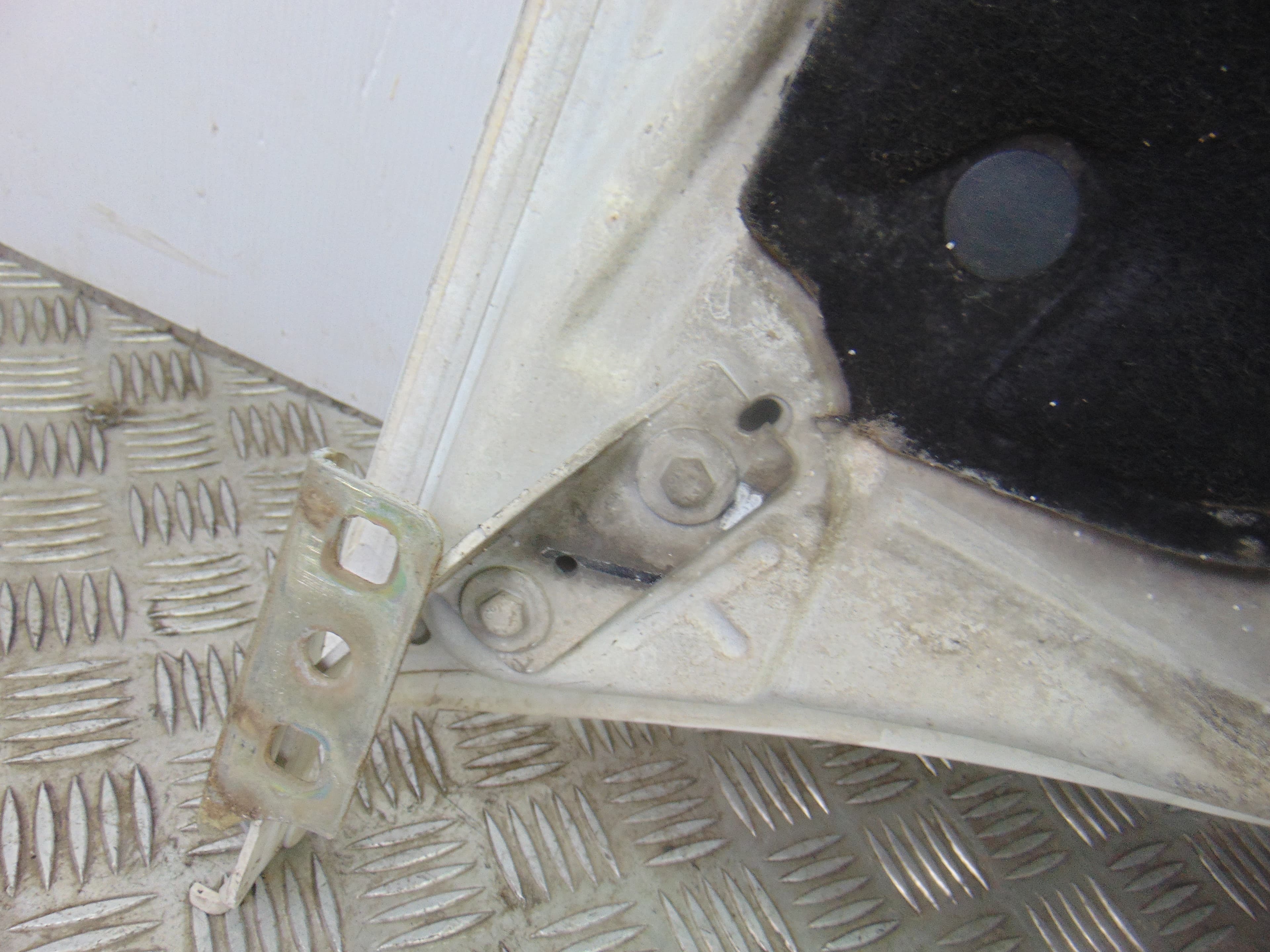 Capo, Ford Tourneo Connect (TC7) Kombi B. corta (2006- ) 2004, BLANC0 usado 6