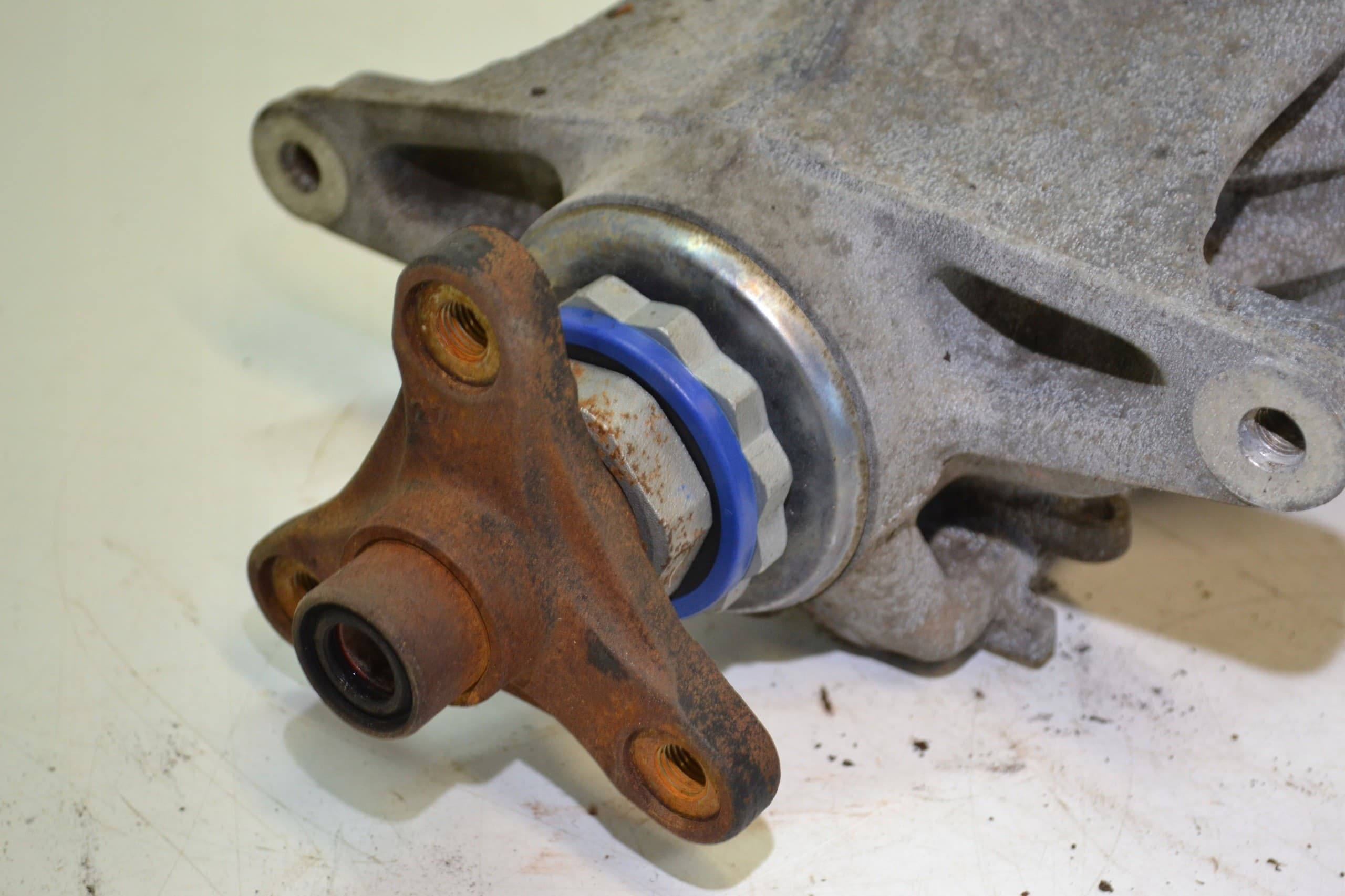 BMW f10 F11 520d N47 7584448 3.08 usado 3