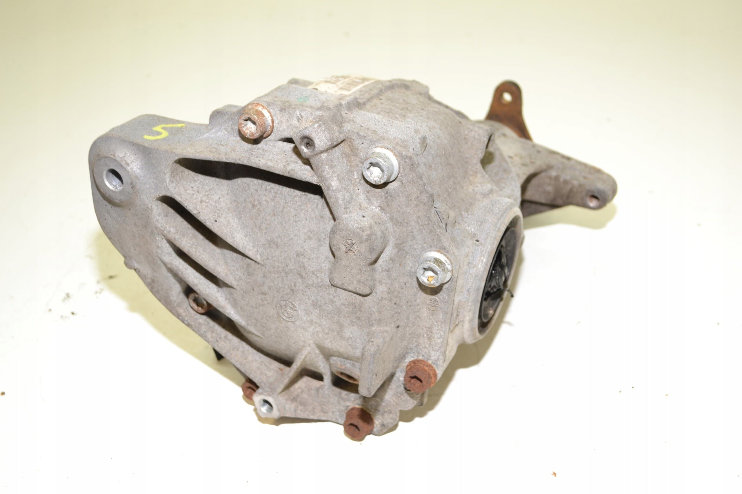 BMW f10 F11 520d N47 7584448 3.08 usado 4