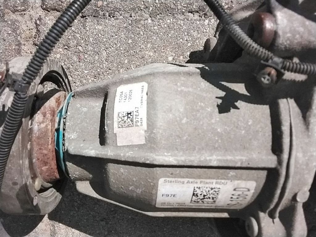 Diferencial trasero Ford Kuga II CV6W4000DB usado 7