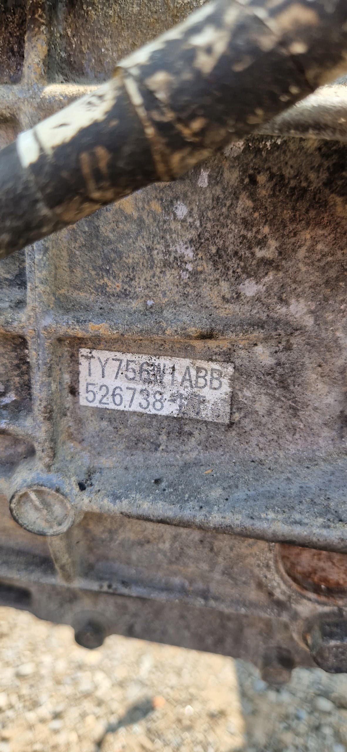 Caja de cambios manual Subaru Outback IV 2.0 D económica usado 4