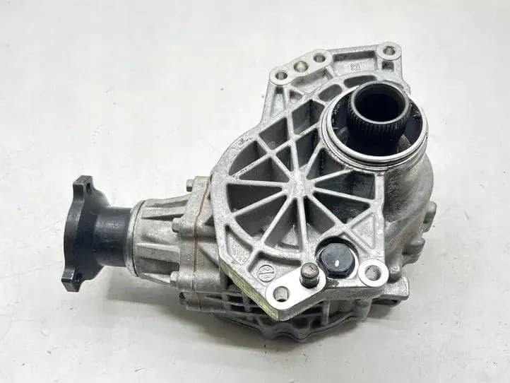 Reductor delantero Hyundai 03598 1.6L híbrido 132kW 2022 usado 2