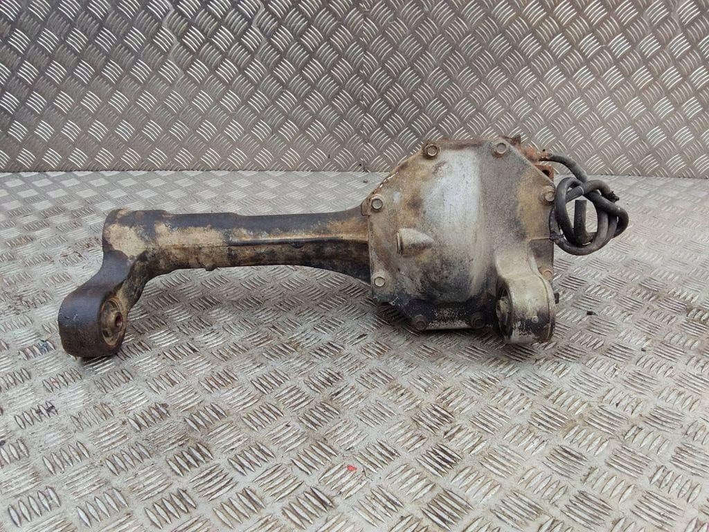 Reductor delantero Mercedes-Benz 3357 3.0L diésel 2019 usado 3