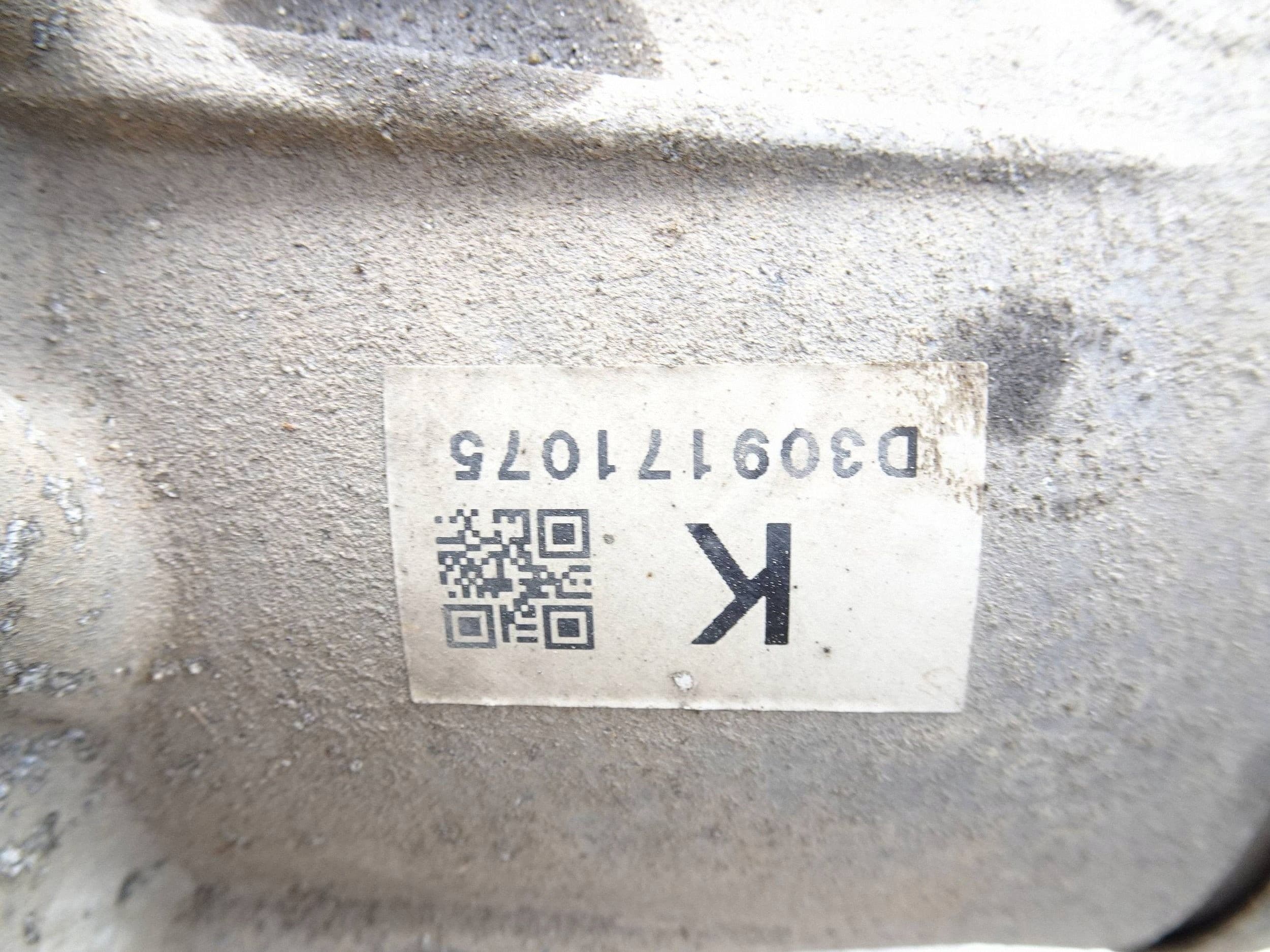 Puente trasero Mazda Cx-5 12-17r. 31100604A usado 6
