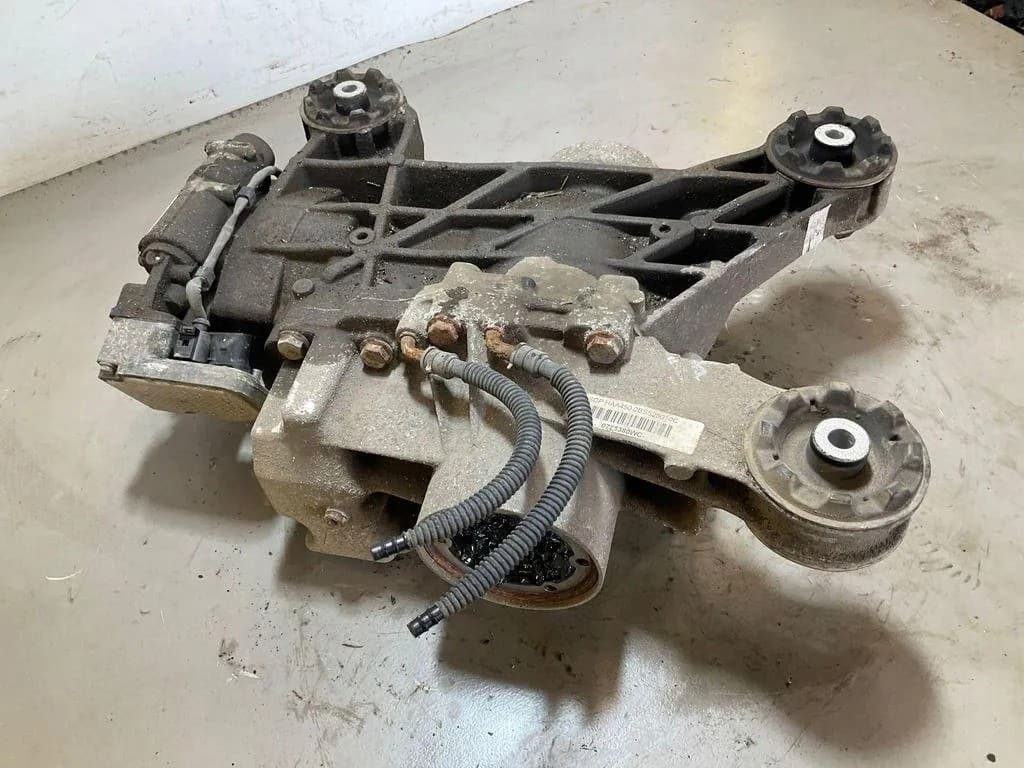 Reductor trasero Audi Nvk 2.0L diésel 110kW 2016 usado 5