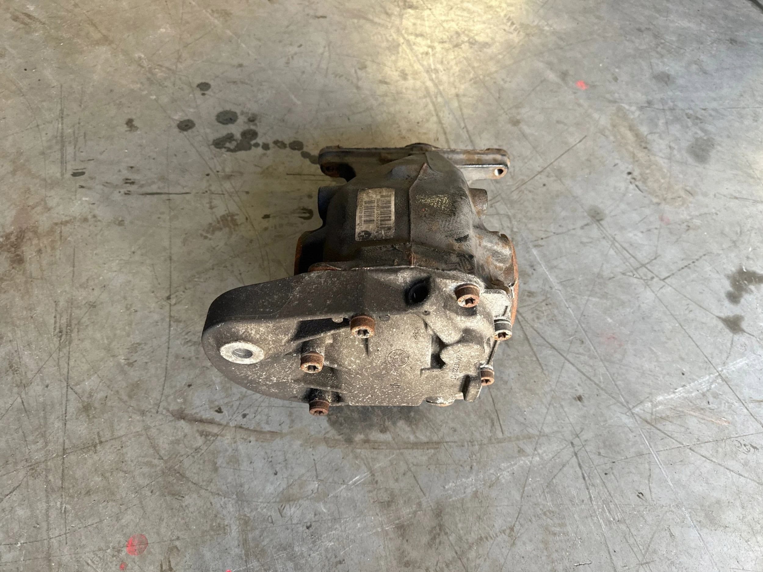 Diferencial trasero BMW X5 F15 2017 7636992 usado 2