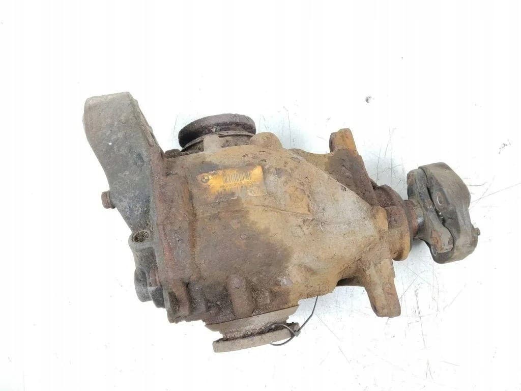 Reductor trasero BMW Serie 3 (E90) 7566217 2.0L diésel 2007 usado 2