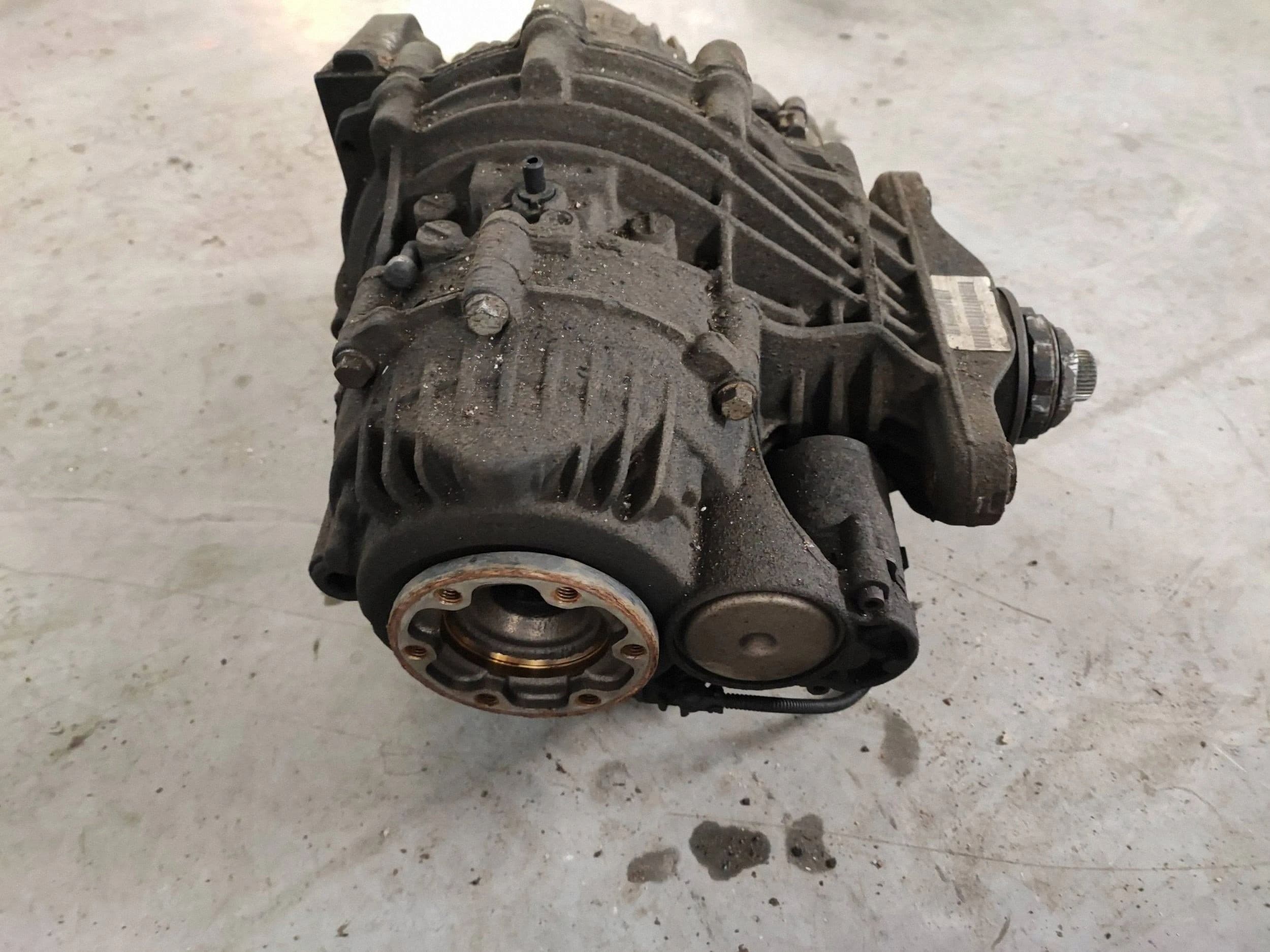 Diferencial trasero BMW X6 E71 2012 759526102 usado 3