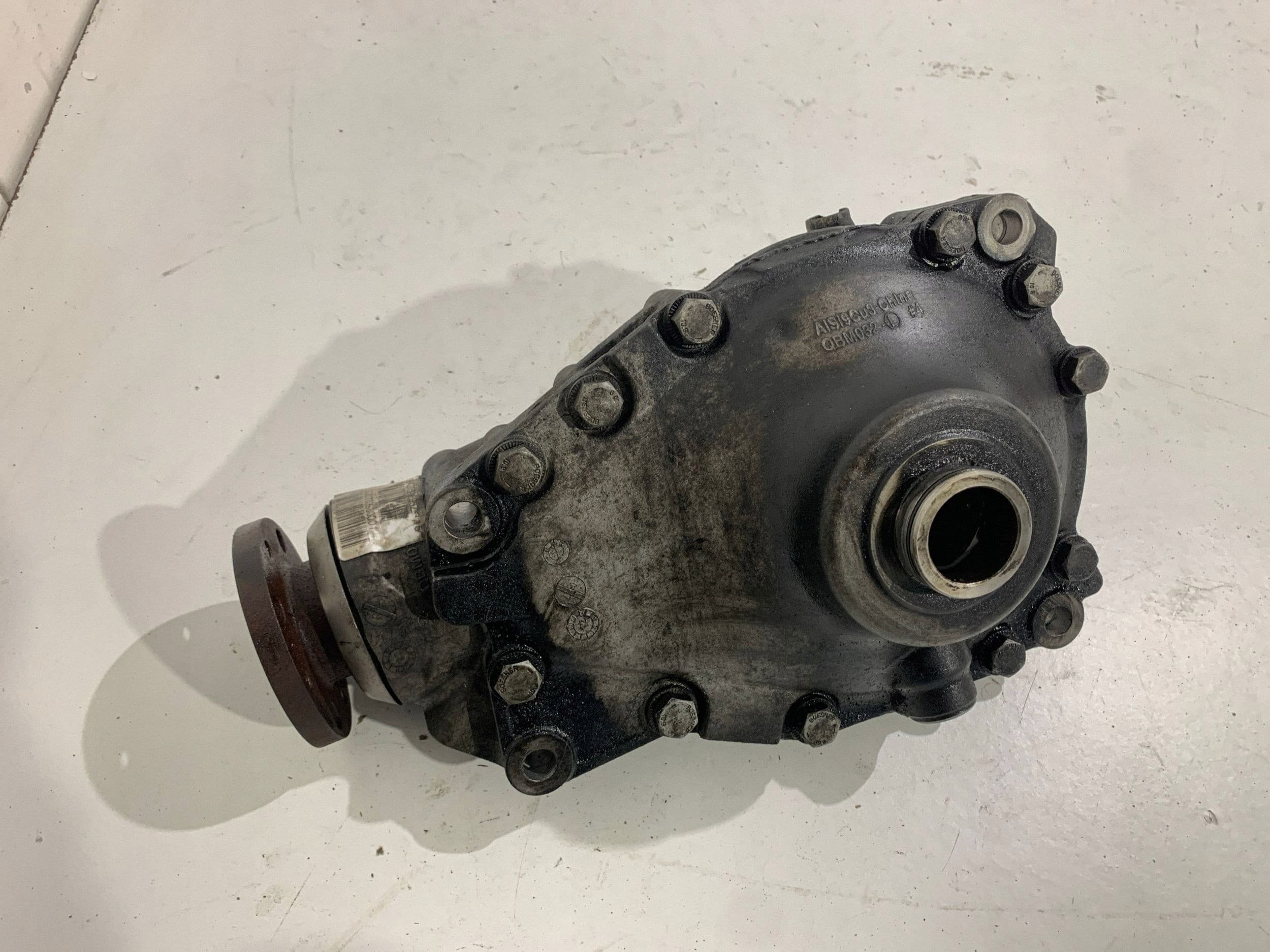 Diferencial delantero BMW X6 E71 7590898 2013 usado