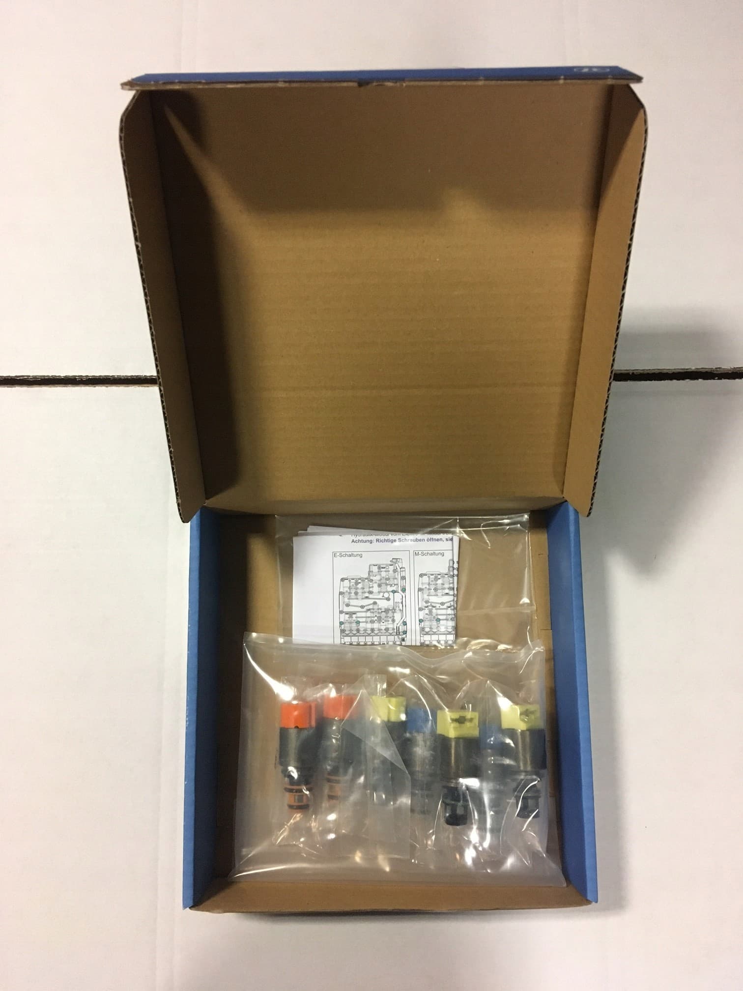 Válvula solenoide ZF 1068.298.046 para transmisión automática nuevo 9