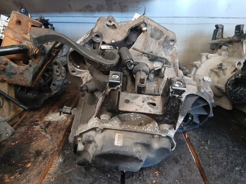 Caja de Cambios VW Polo 2002 1.2 12V Gsb usado 4