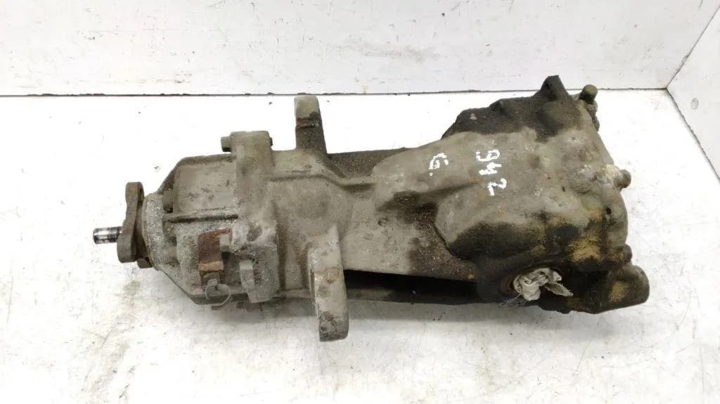 Reductor trasero Kia 5102027001 2.66L gasolina 132kW 2006 usado 2