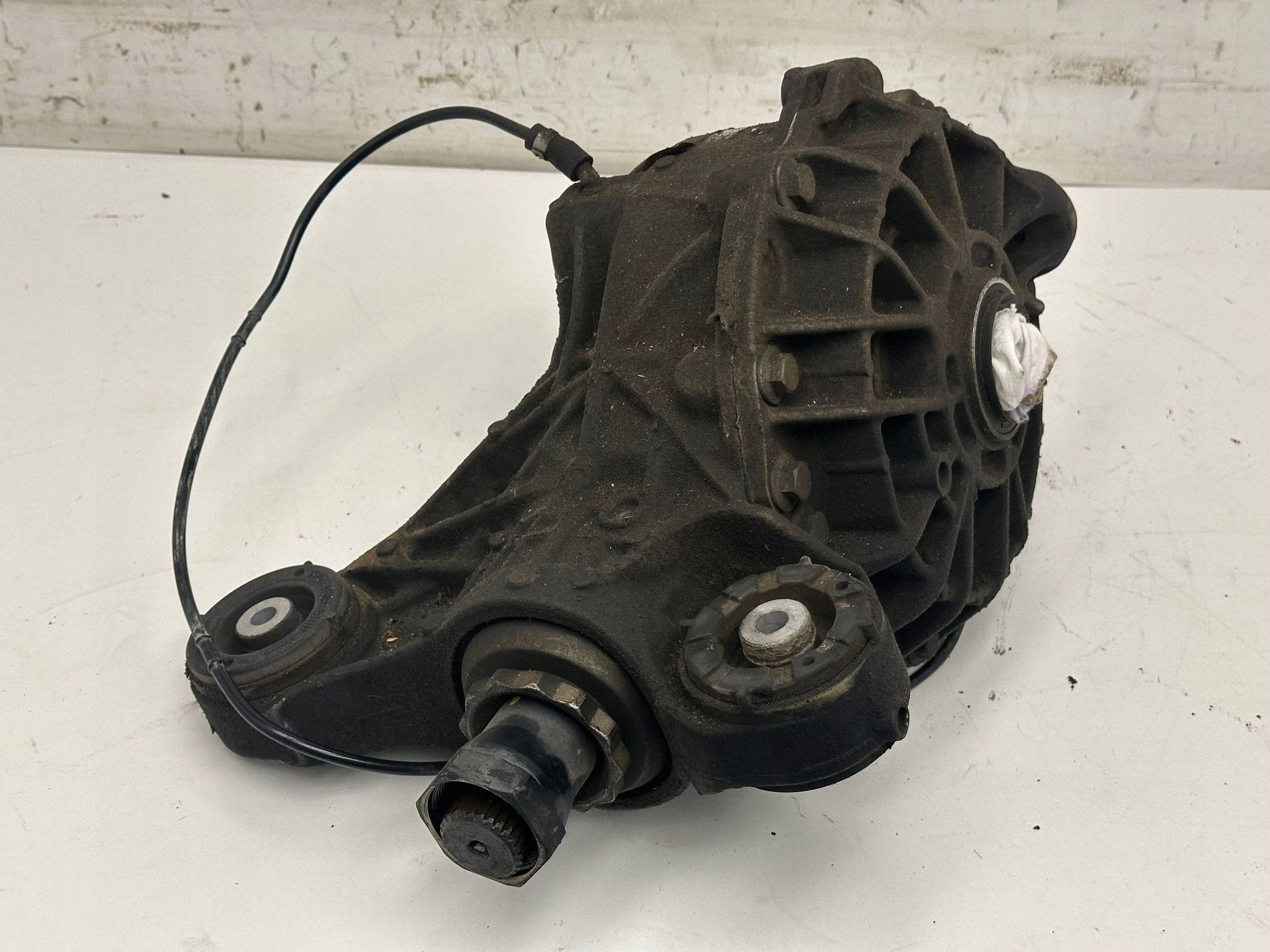 Diferencial Trasero Land Rover Range Rover L405 CPLA4A213CA usado 4