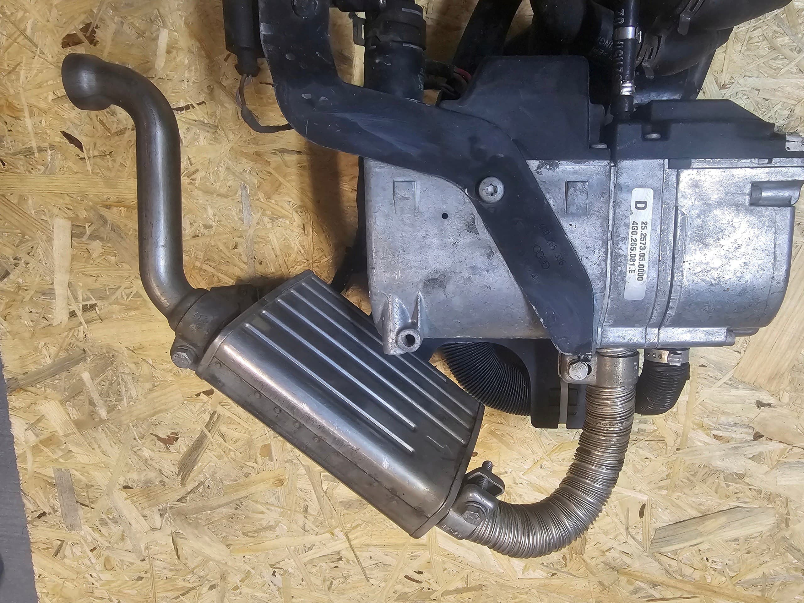 Webasto 4G0265081E Audi A6 C7 usado 6