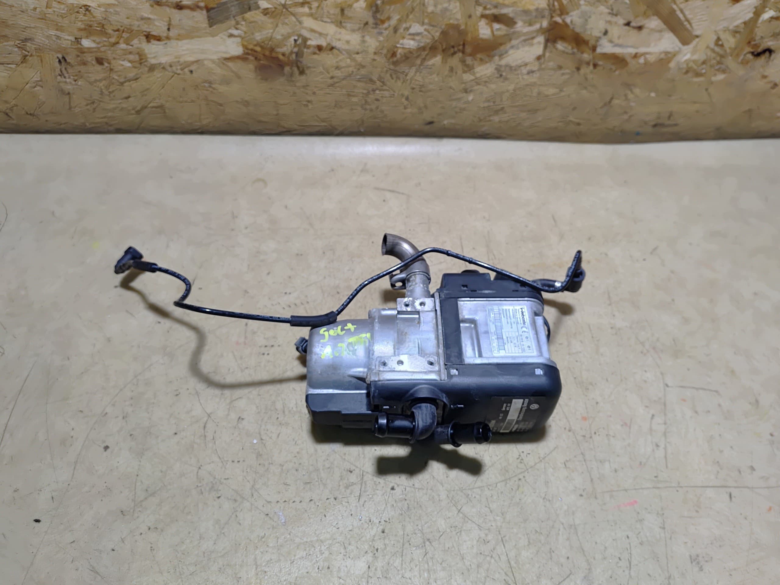 Webasto para Golf VI Plus, Audi, Skoda 1K0015005MK usado