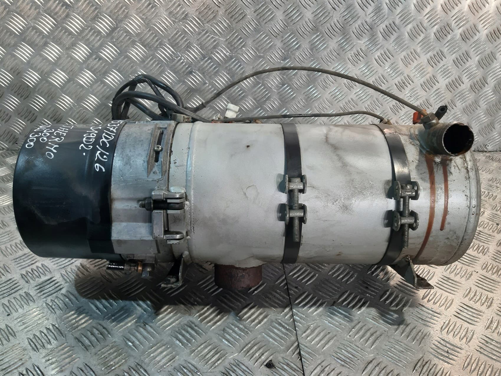 Calefactor estacionario Webasto Thermo 300 DW300 30KW usado 6