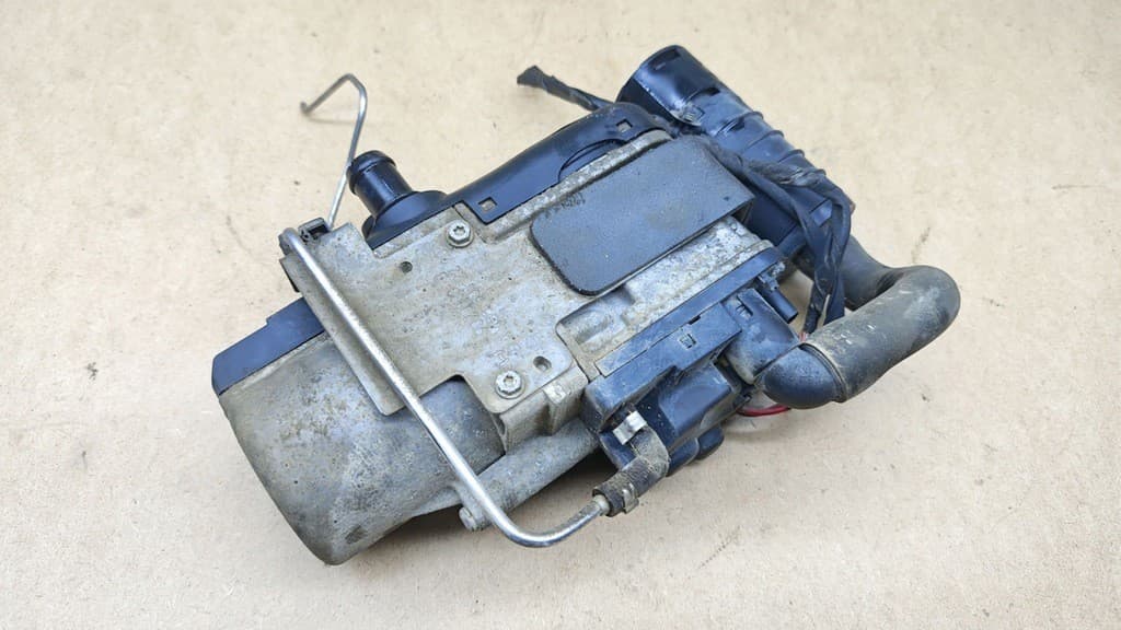 Calefactor estacionario Webasto Mercedes W166 A1669004204 usado 4