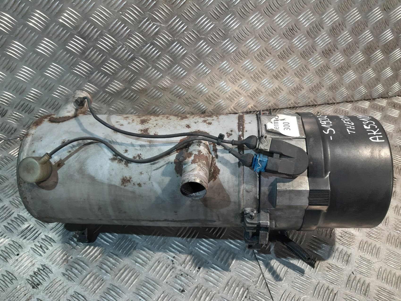 Calefactor estacionario Webasto Thermo 300 30KW 24V/110W usado