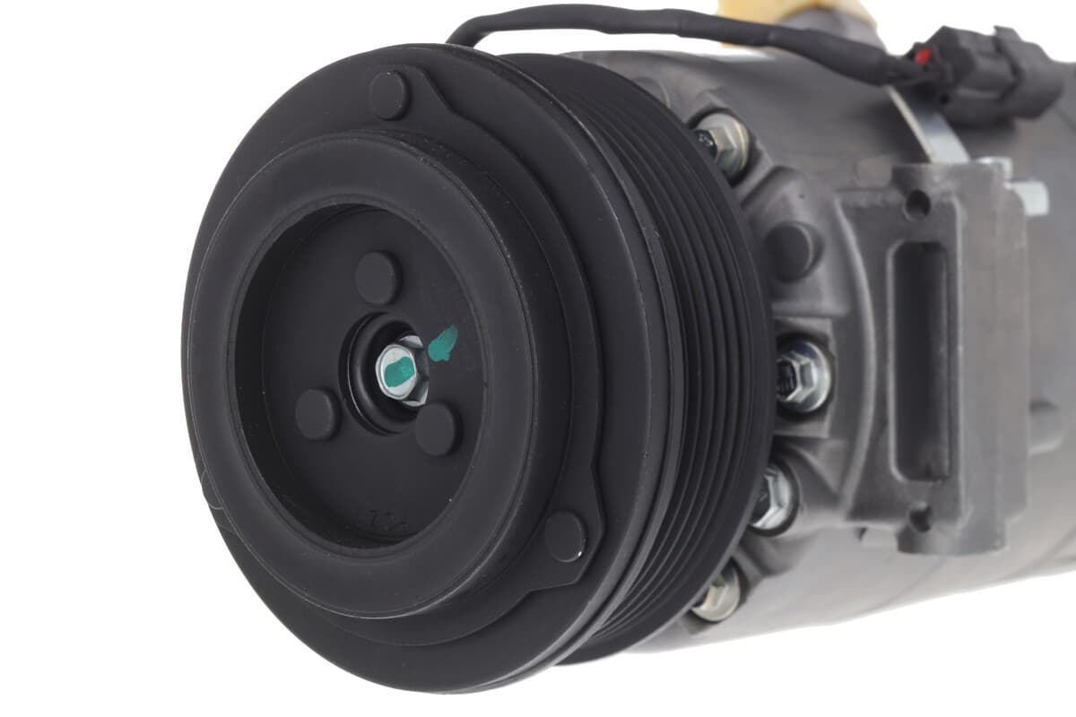 Compresor de aire acondicionado Valeo 690721 nuevo