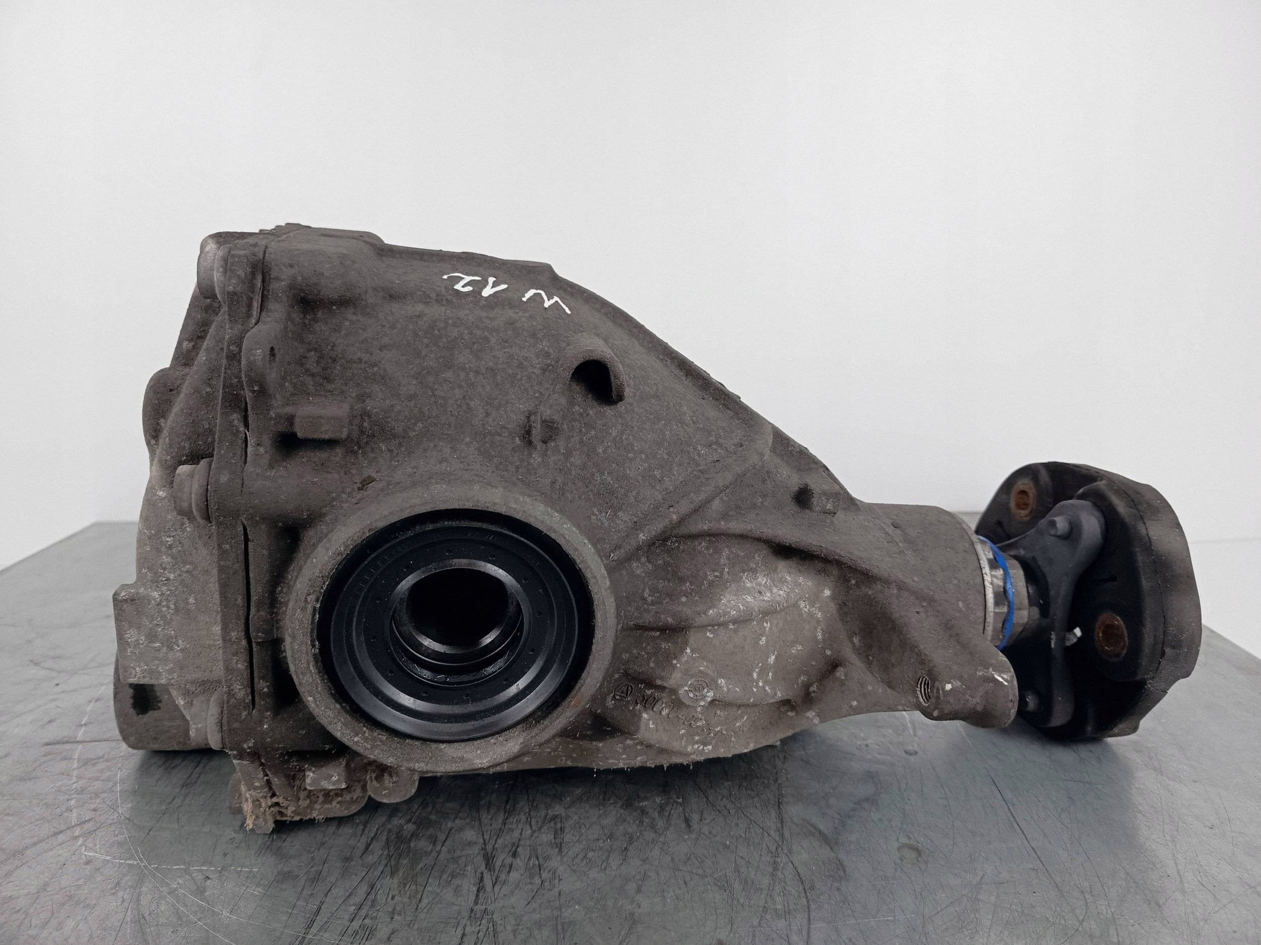 Diferencial trasero BMW Serie 5 F10 F11 2016 7630824 usado 5