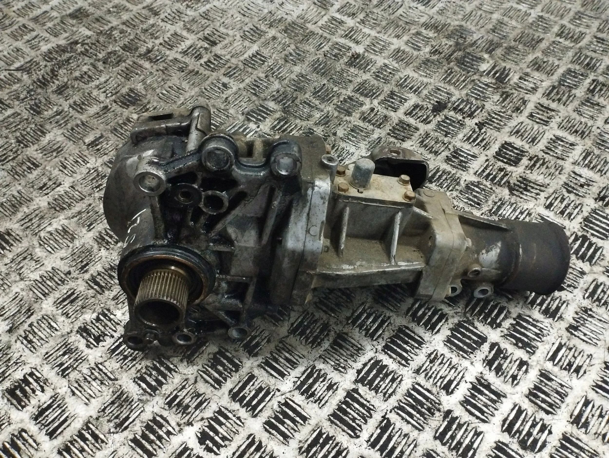 Diferencial delantero Peugeot 4007 usado