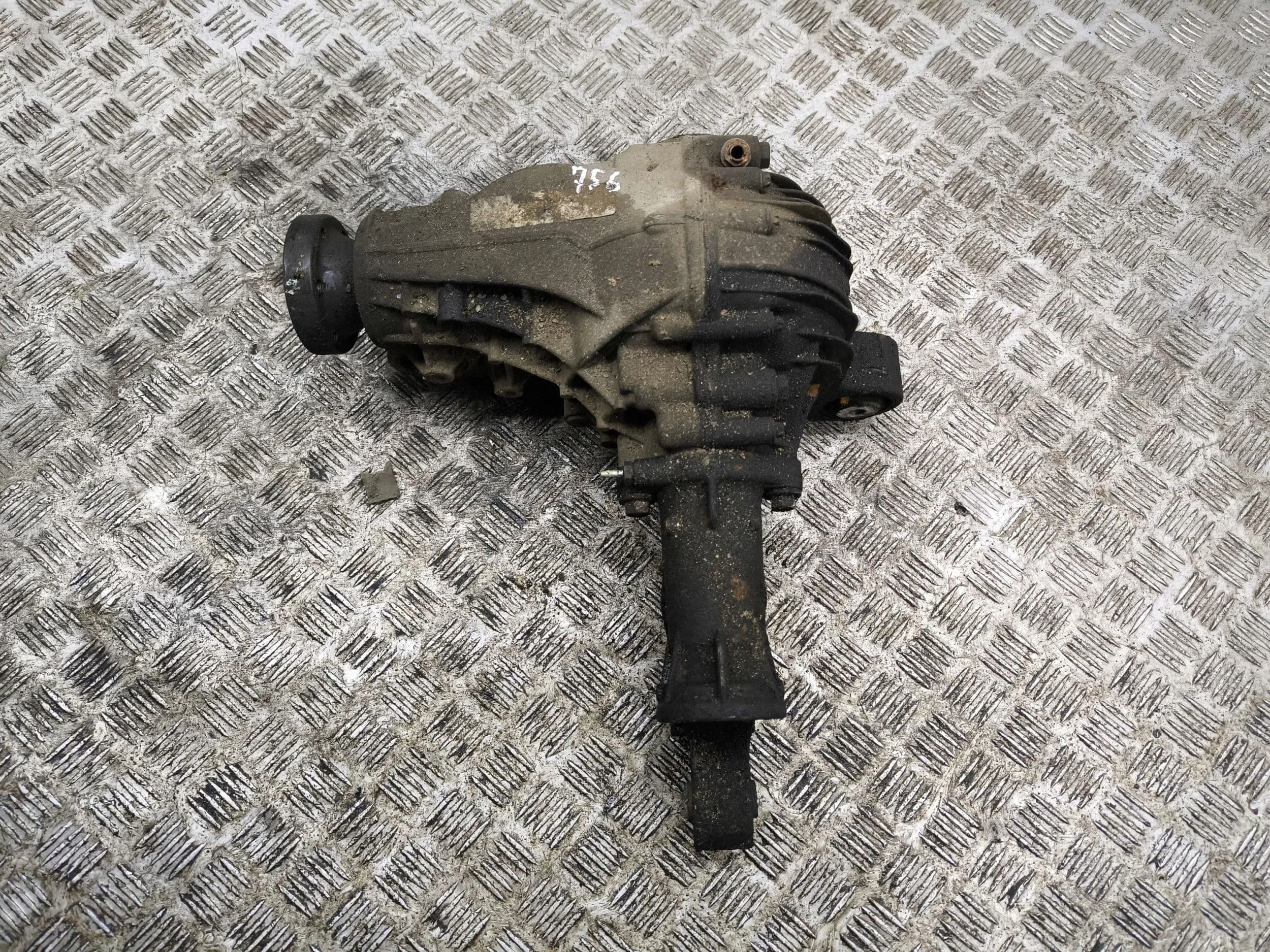 Diferencial delantero Mercedes-Benz ML W164 usado