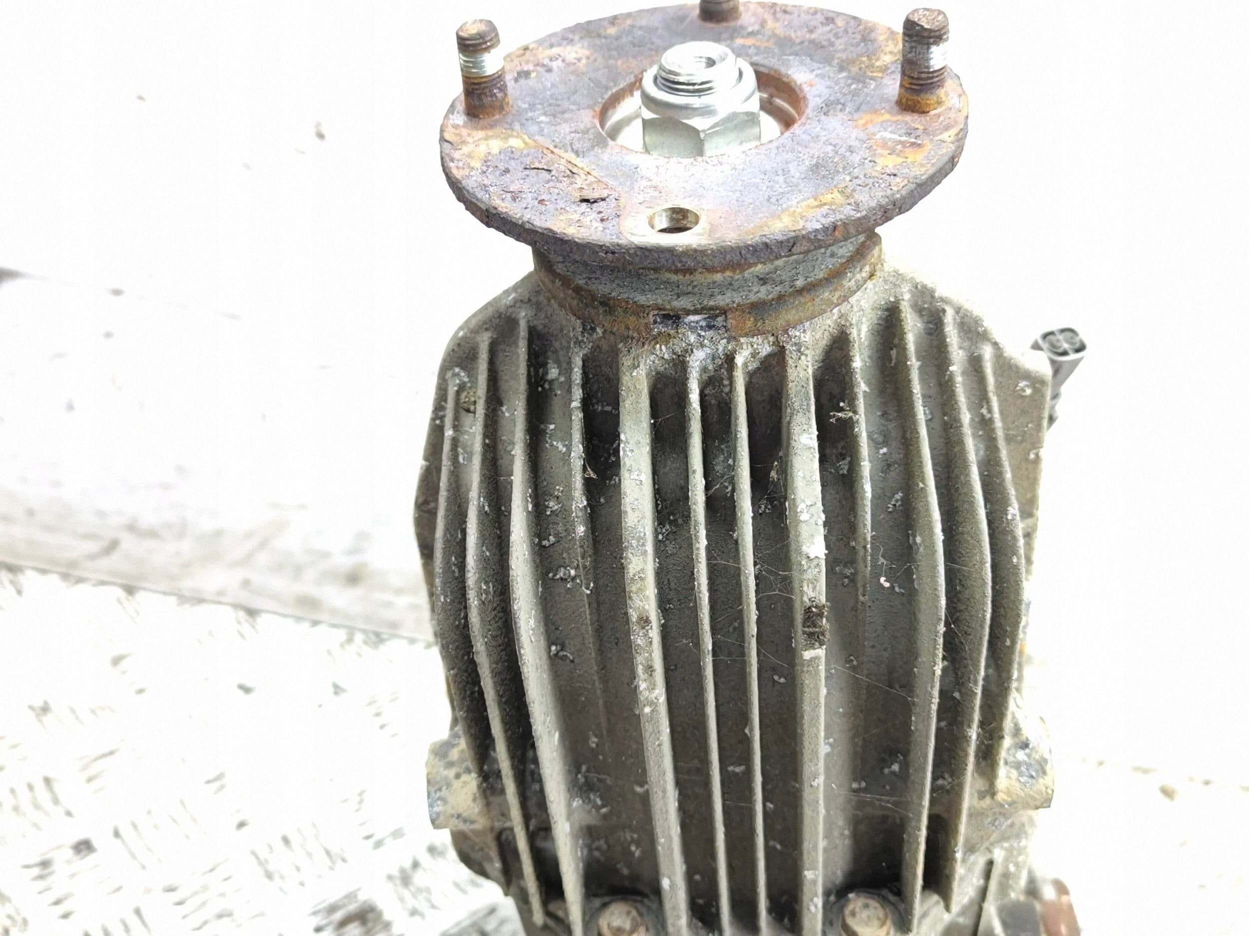 Diferencial trasero Mazda Cx-7 MA2727151 usado 7