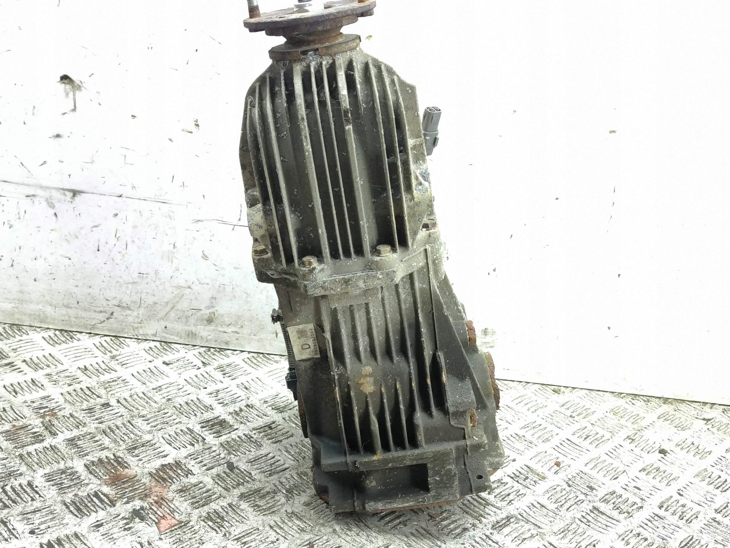 Diferencial trasero Mazda Cx-7 MA2727151 usado 8