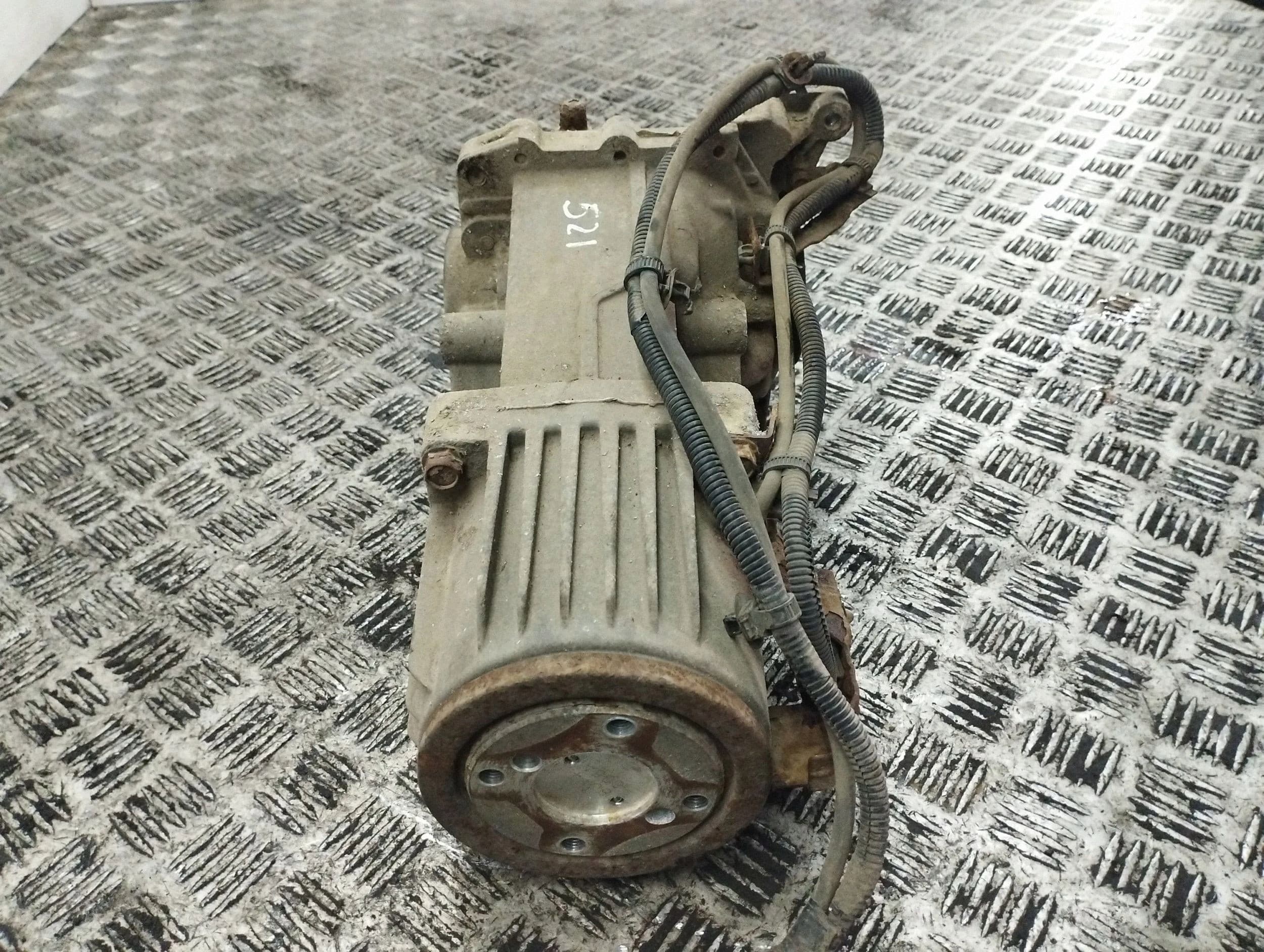Diferencial trasero Peugeot 4007 usado 6