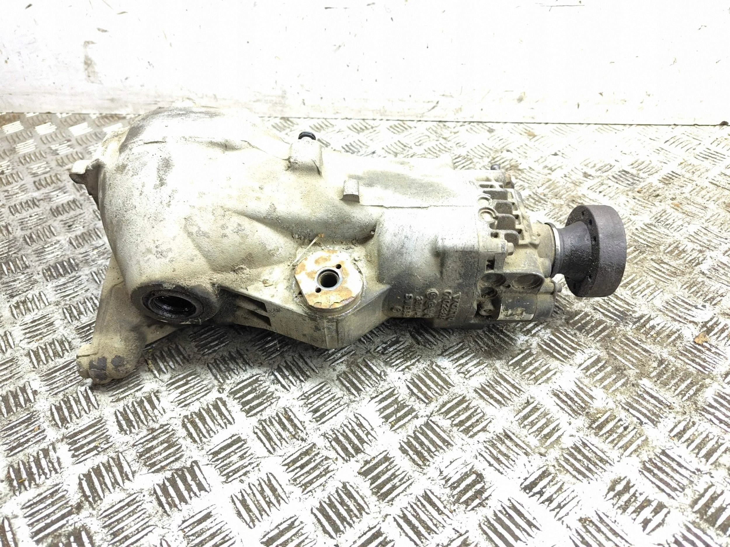 Diferencial trasero Volvo XC90 01023889 usado 7